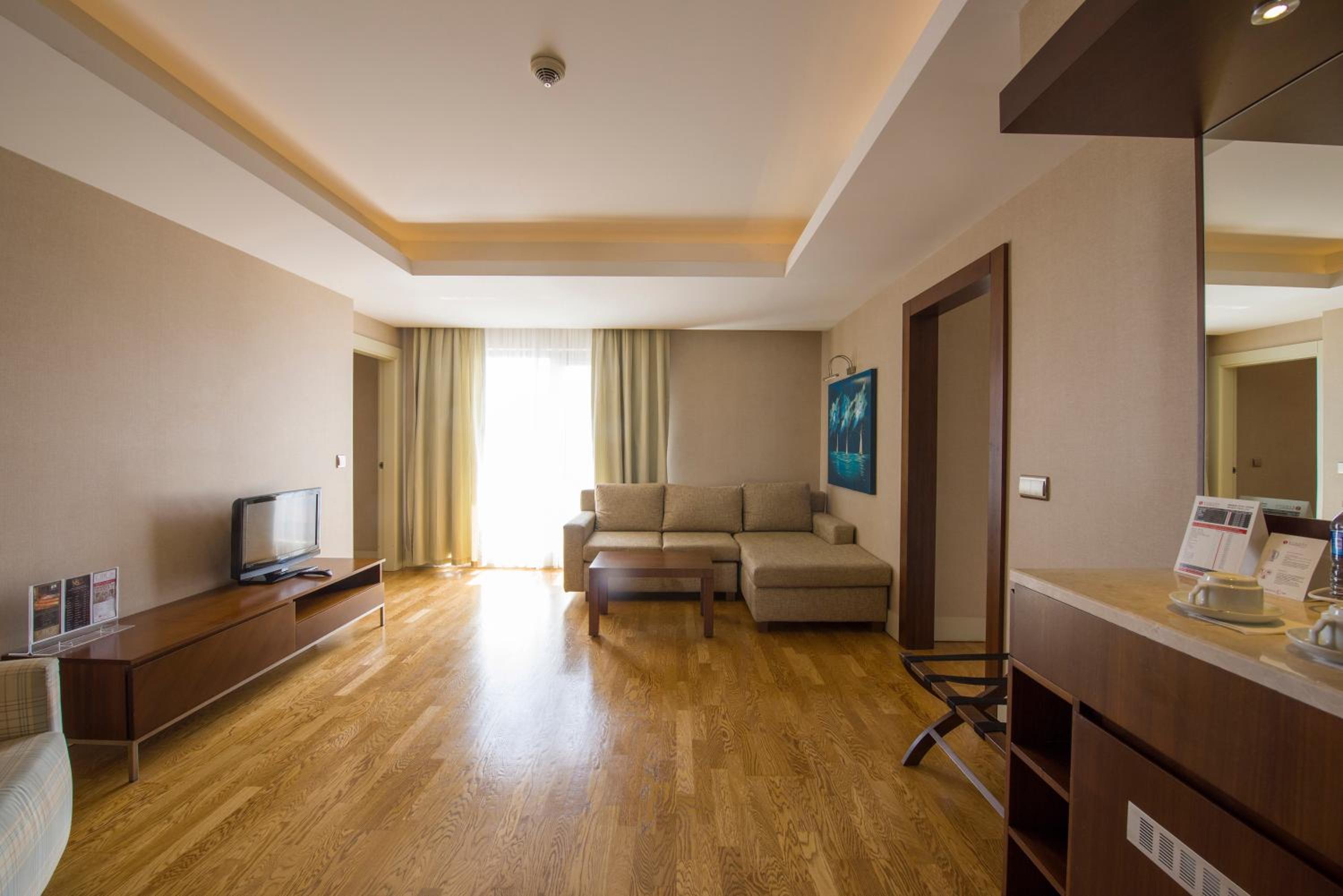 Ramada Plaza Antalya - Image 95