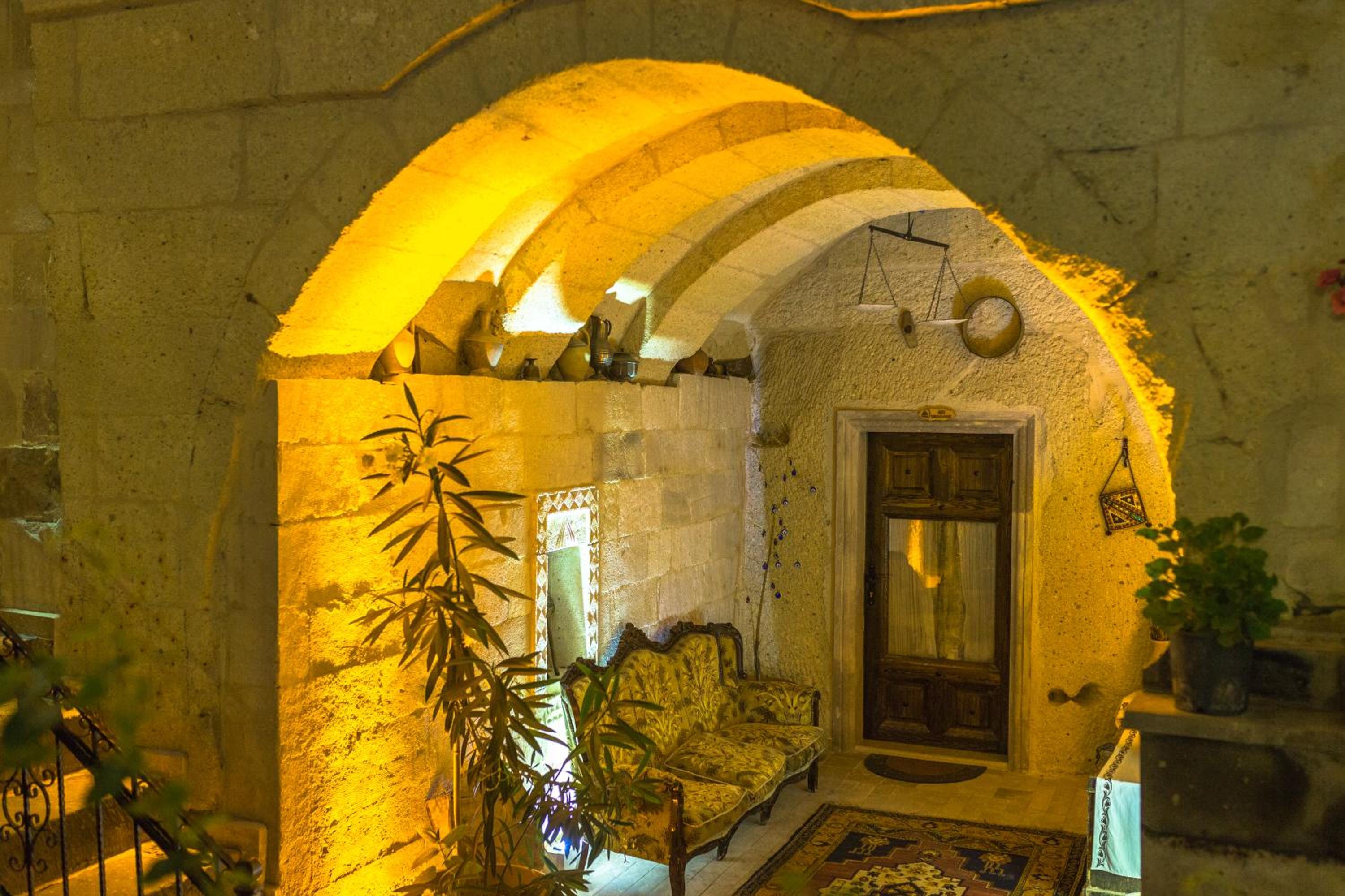 Hidden Cave Hotel - Image 108