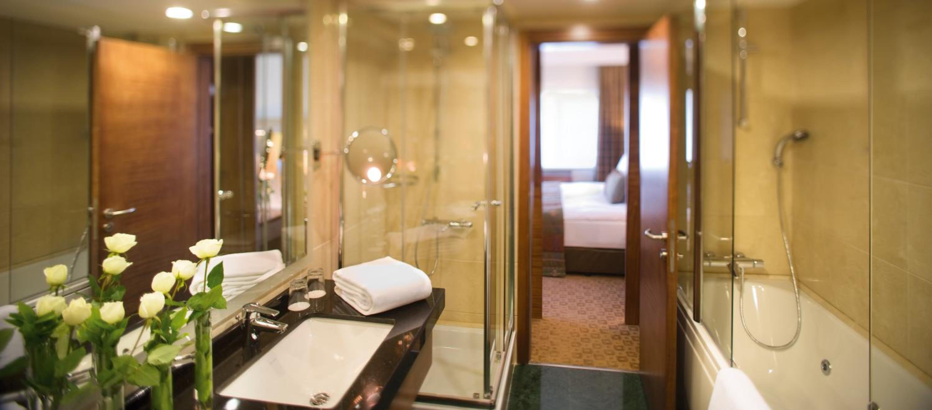 Mövenpick Hotel Izmir - Image 73
