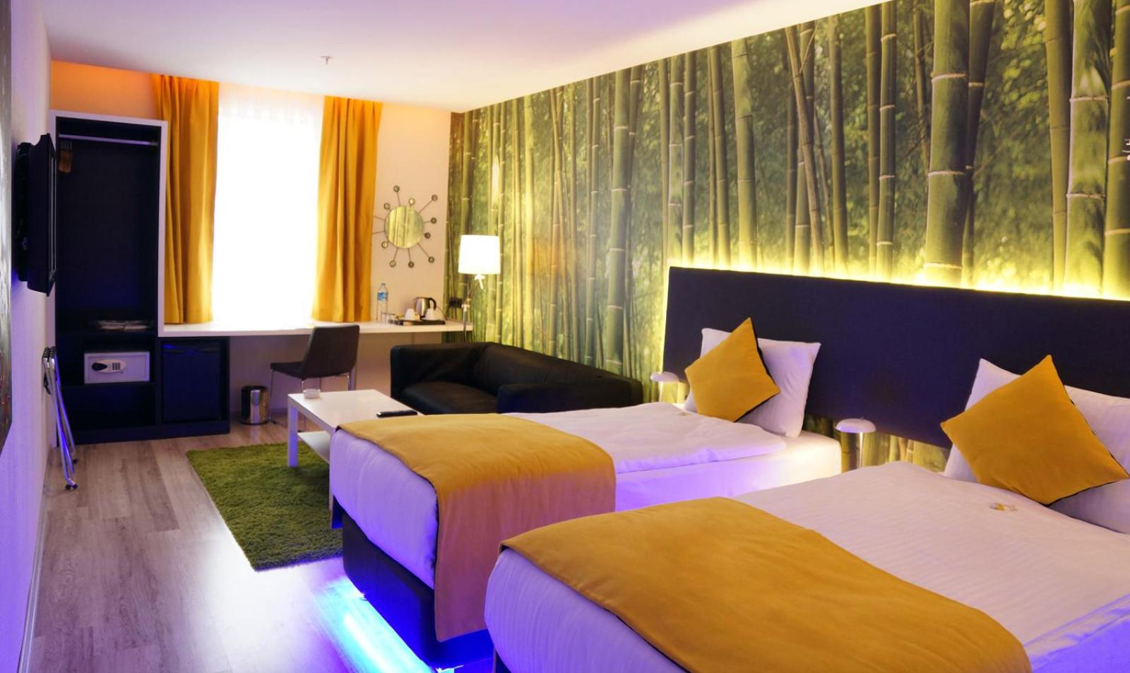 Tempo Suites Airport - Image 20