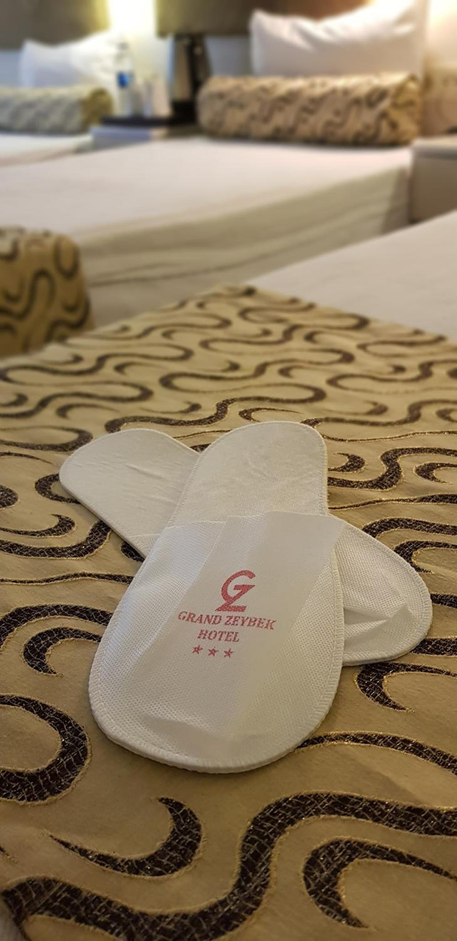 Grand Zeybek Hotel - Image 30