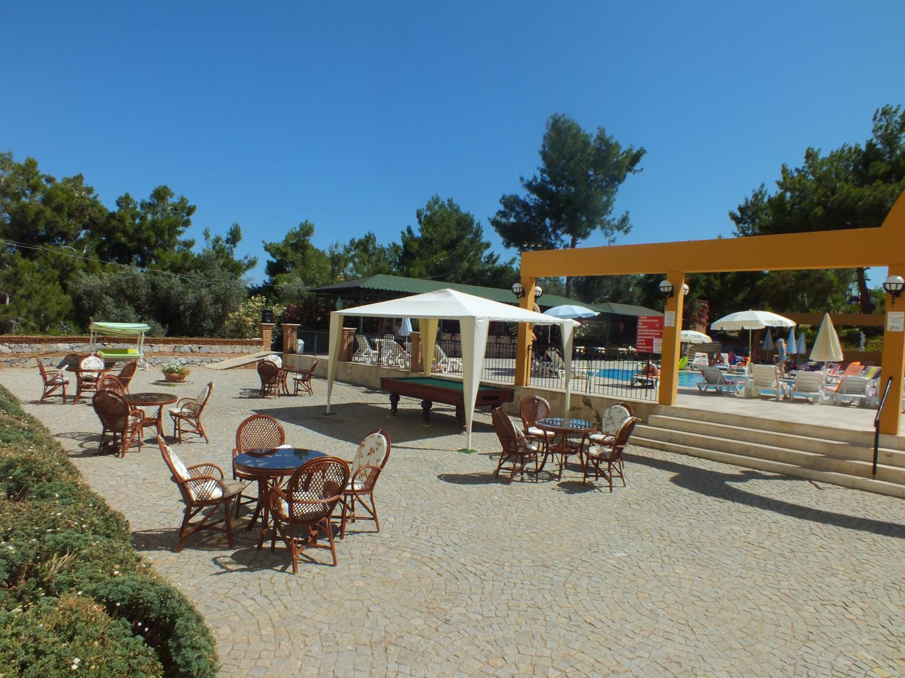 Tuntas Family Suites Kusadasi - Image 38