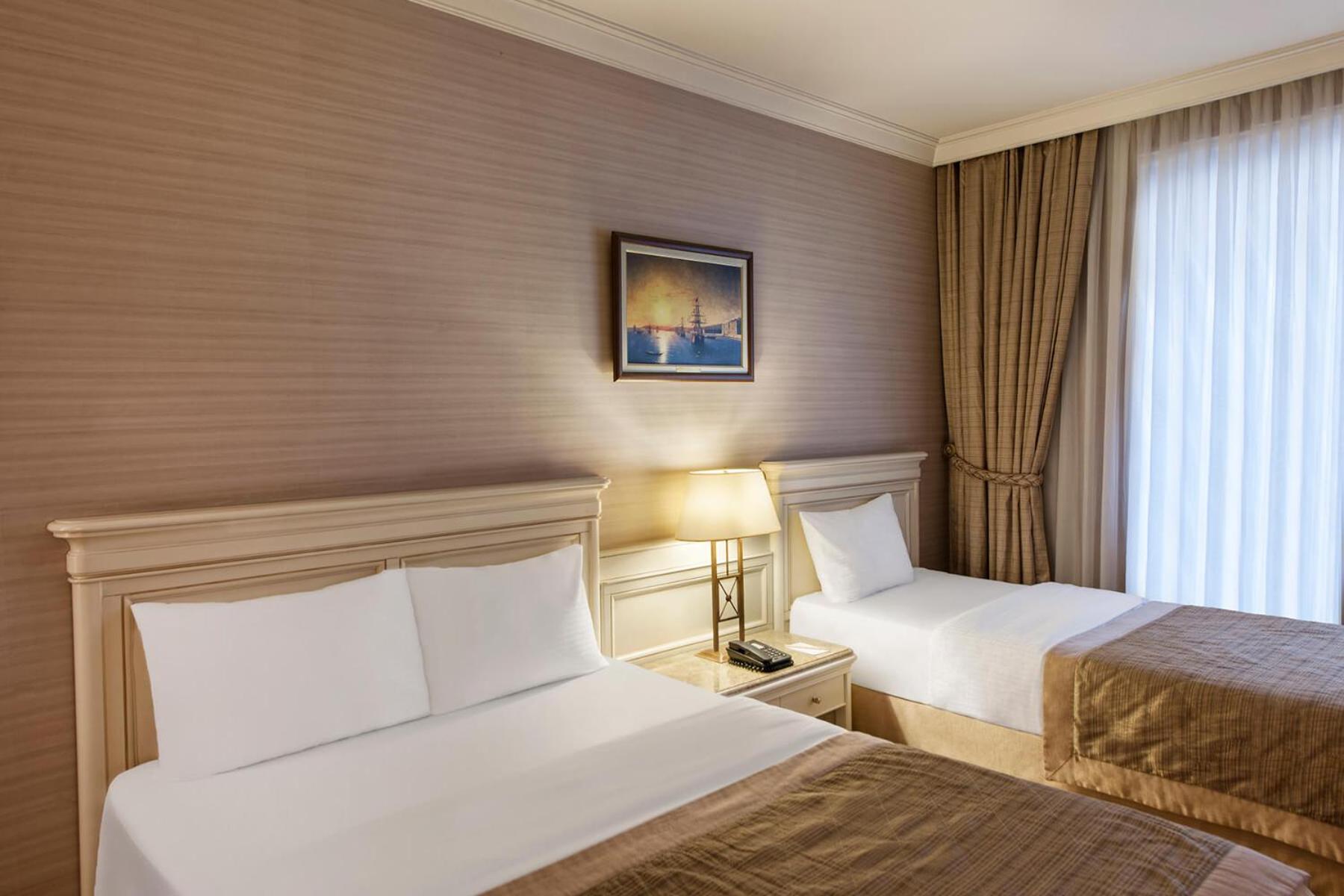 Elite World Comfy Istanbul Taksim - Image 10