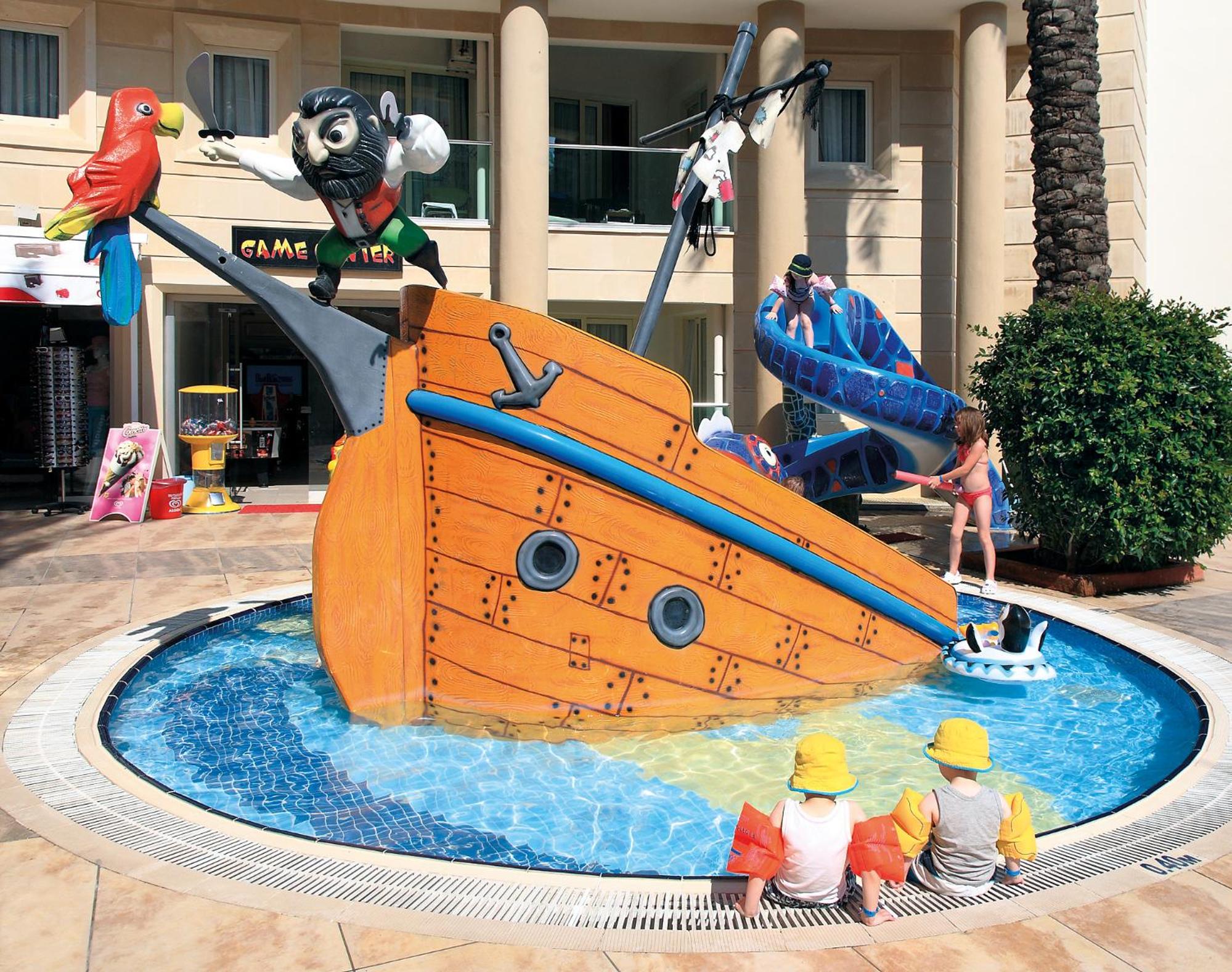 Grand Cettia Hotel - Image 37