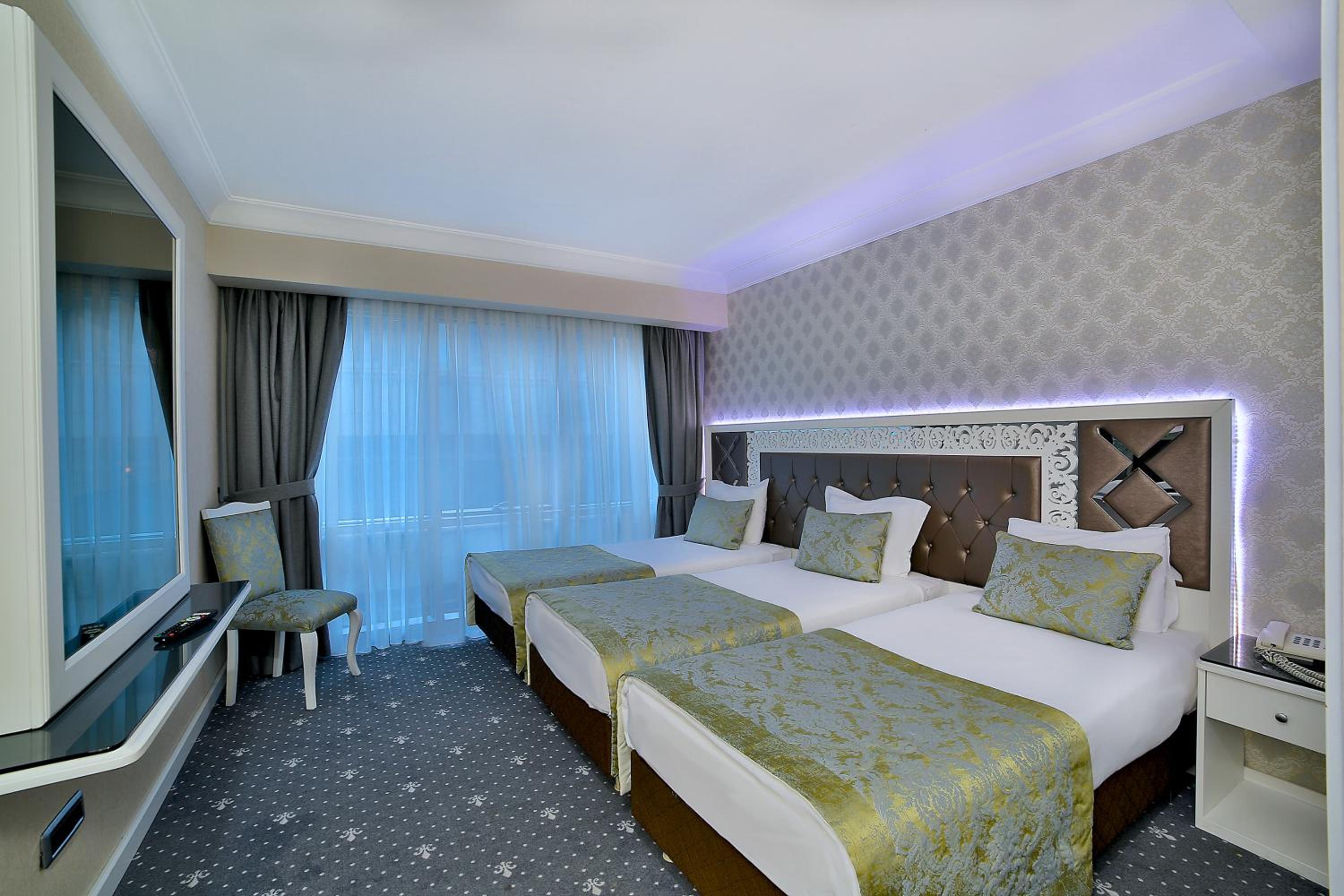 Monaco Otel - Image 30