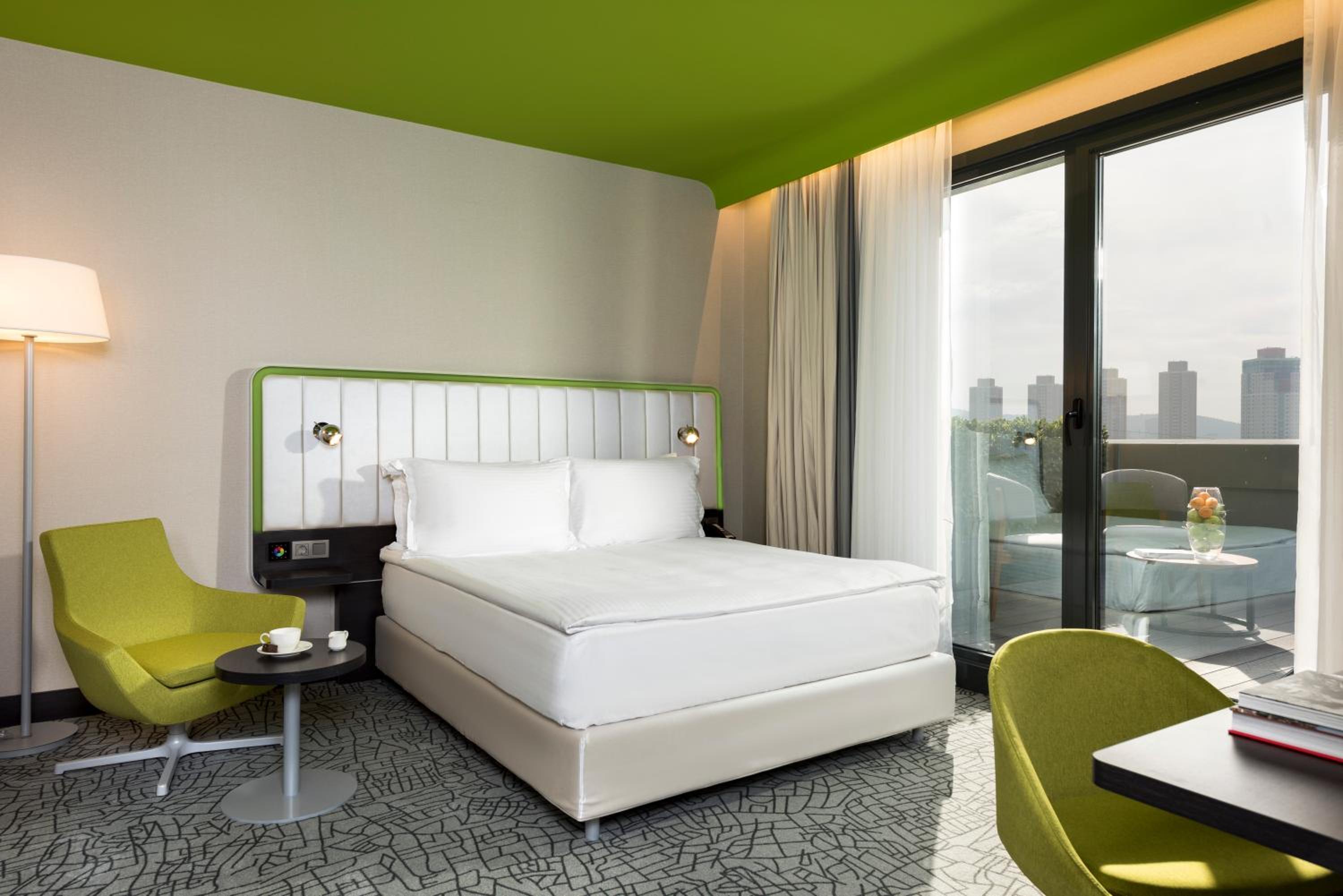Park Inn by Radisson İstanbul Atasehir - Image 58
