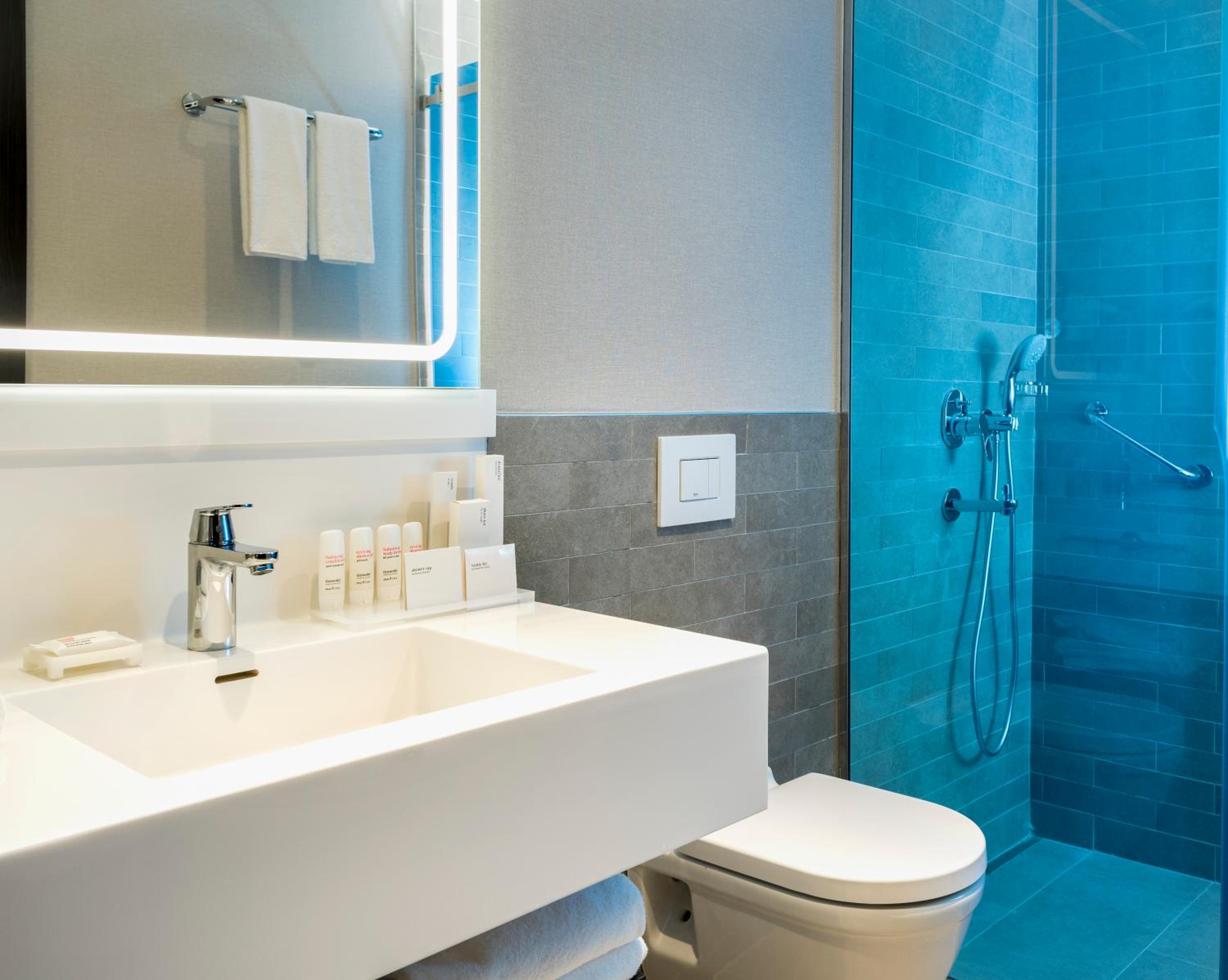 Park Inn by Radisson İstanbul Atasehir - Image 47
