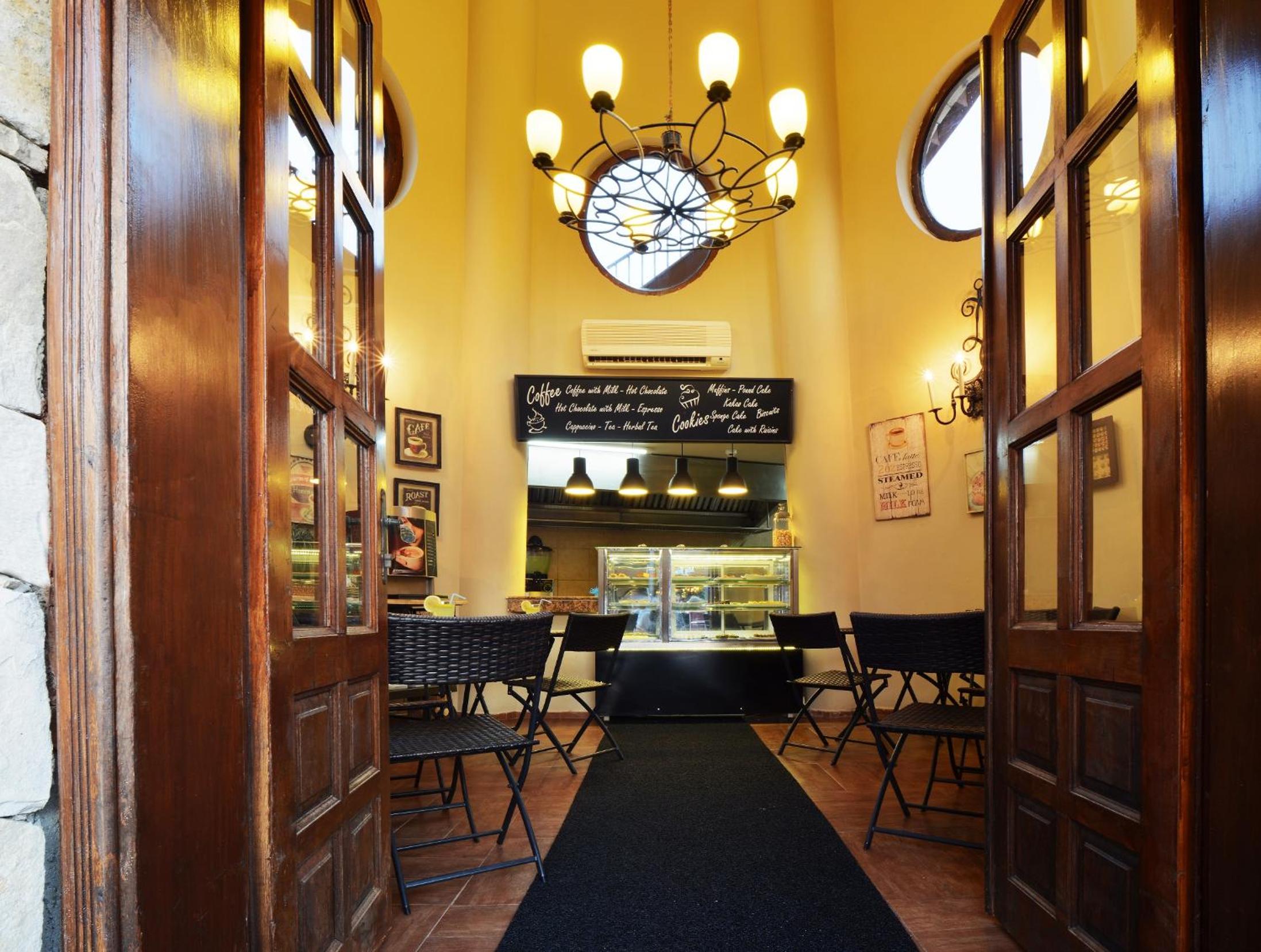 Grand Cettia Hotel - Image 46