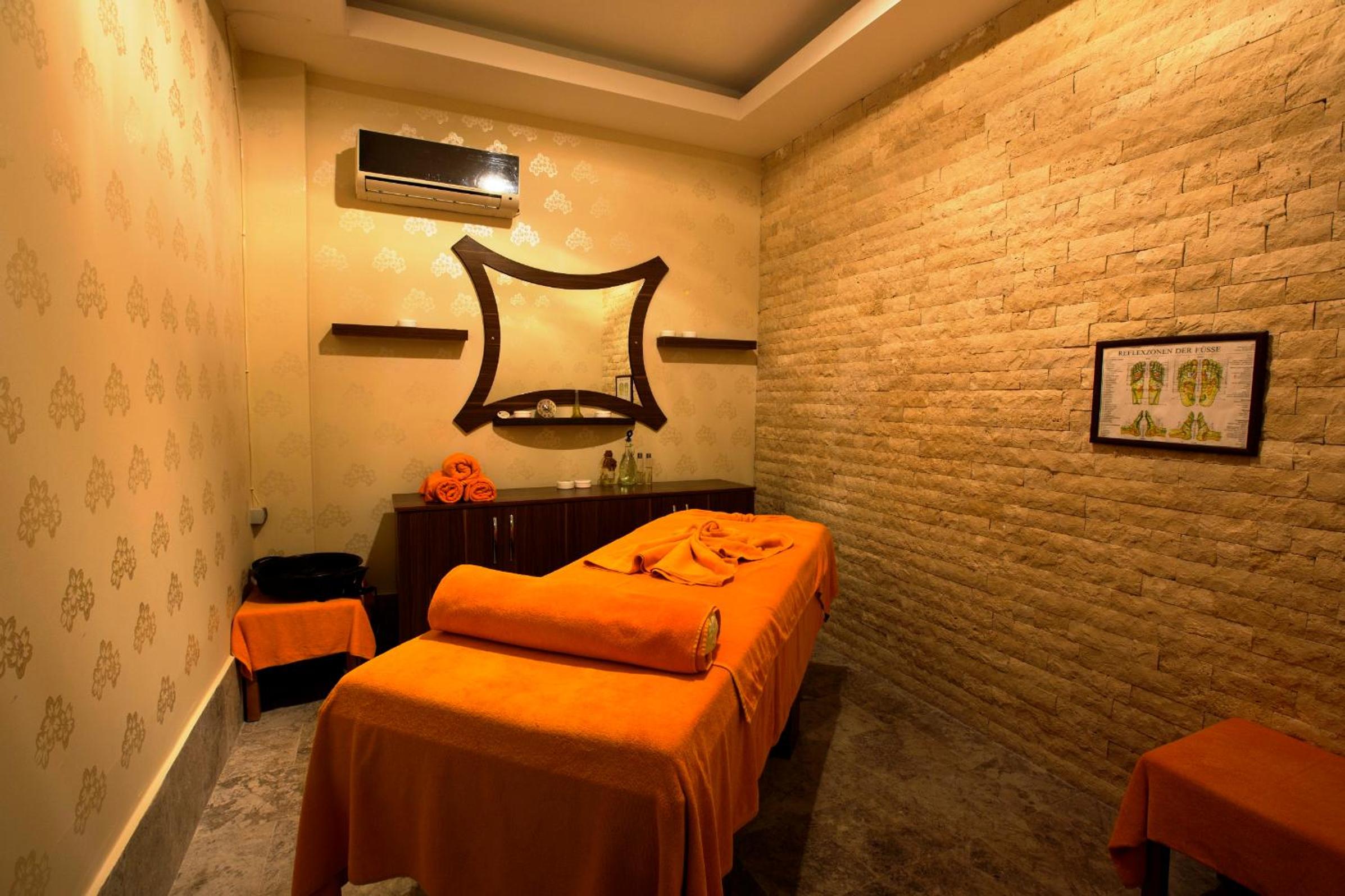 Ramada Resort Side - Image 13