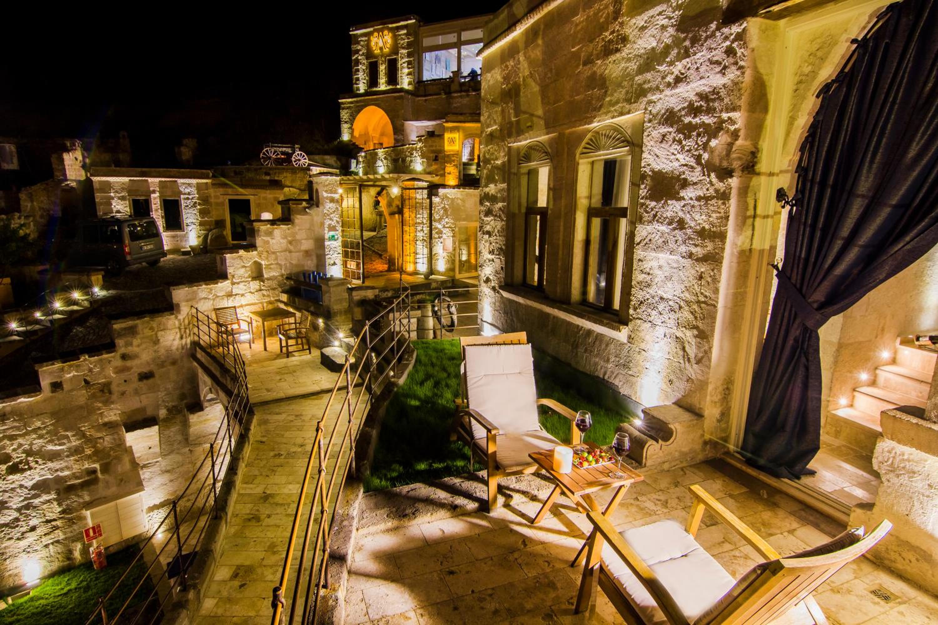 Azure Cave Suites - Kapadokya - Image 73