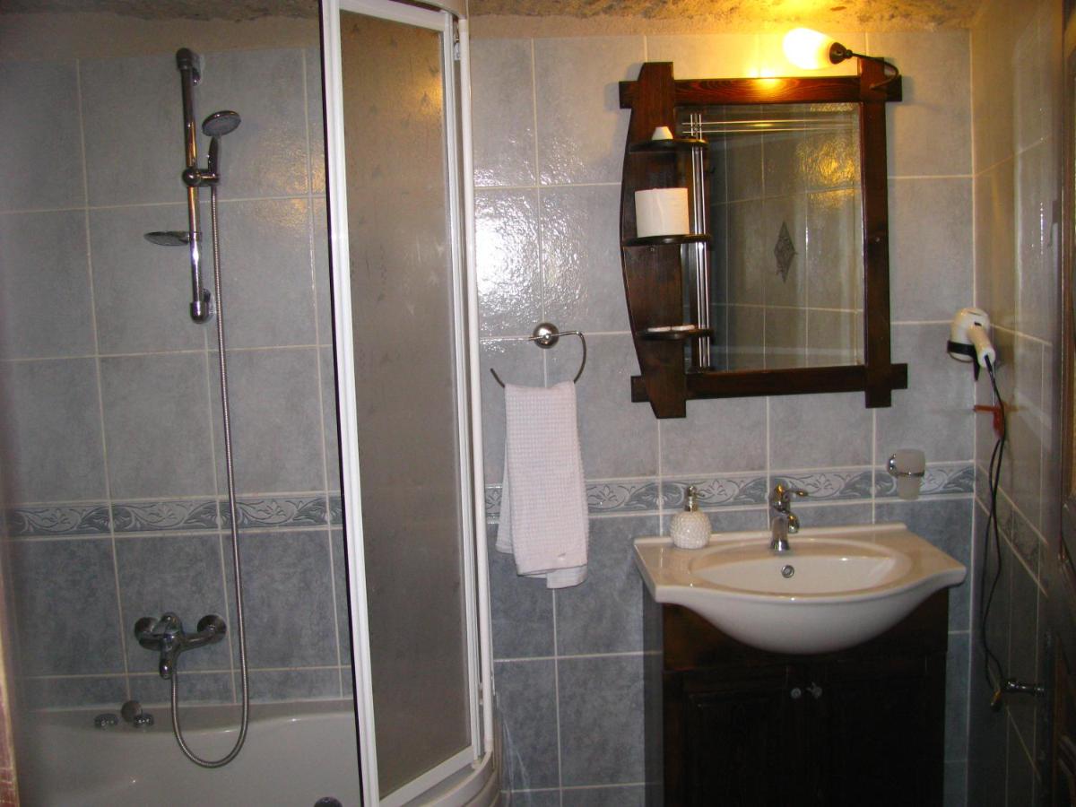 Nature Park Cave Hotel - Image 18
