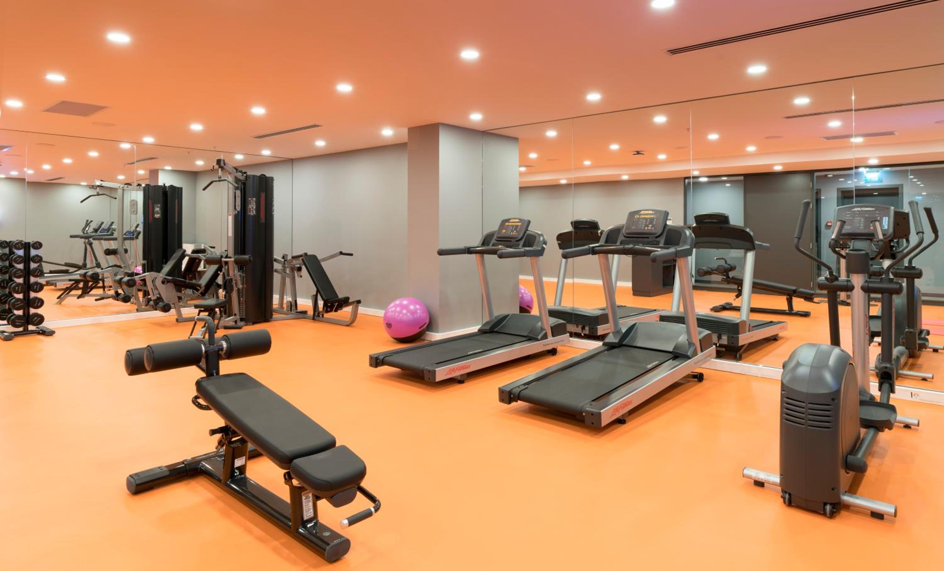 Park Inn by Radisson İstanbul Atasehir - Image 80