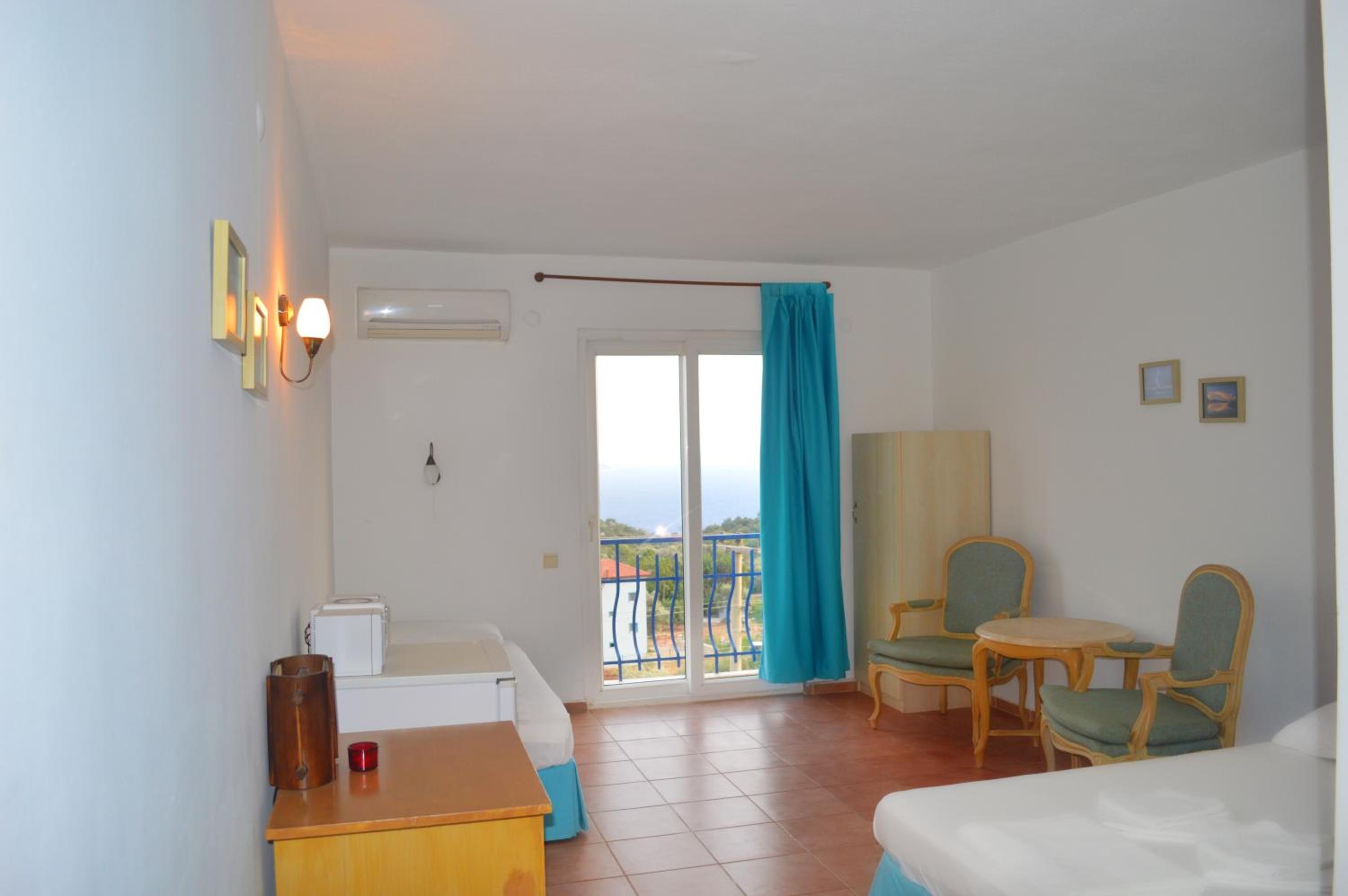 Miramar Pansiyon - Image 42