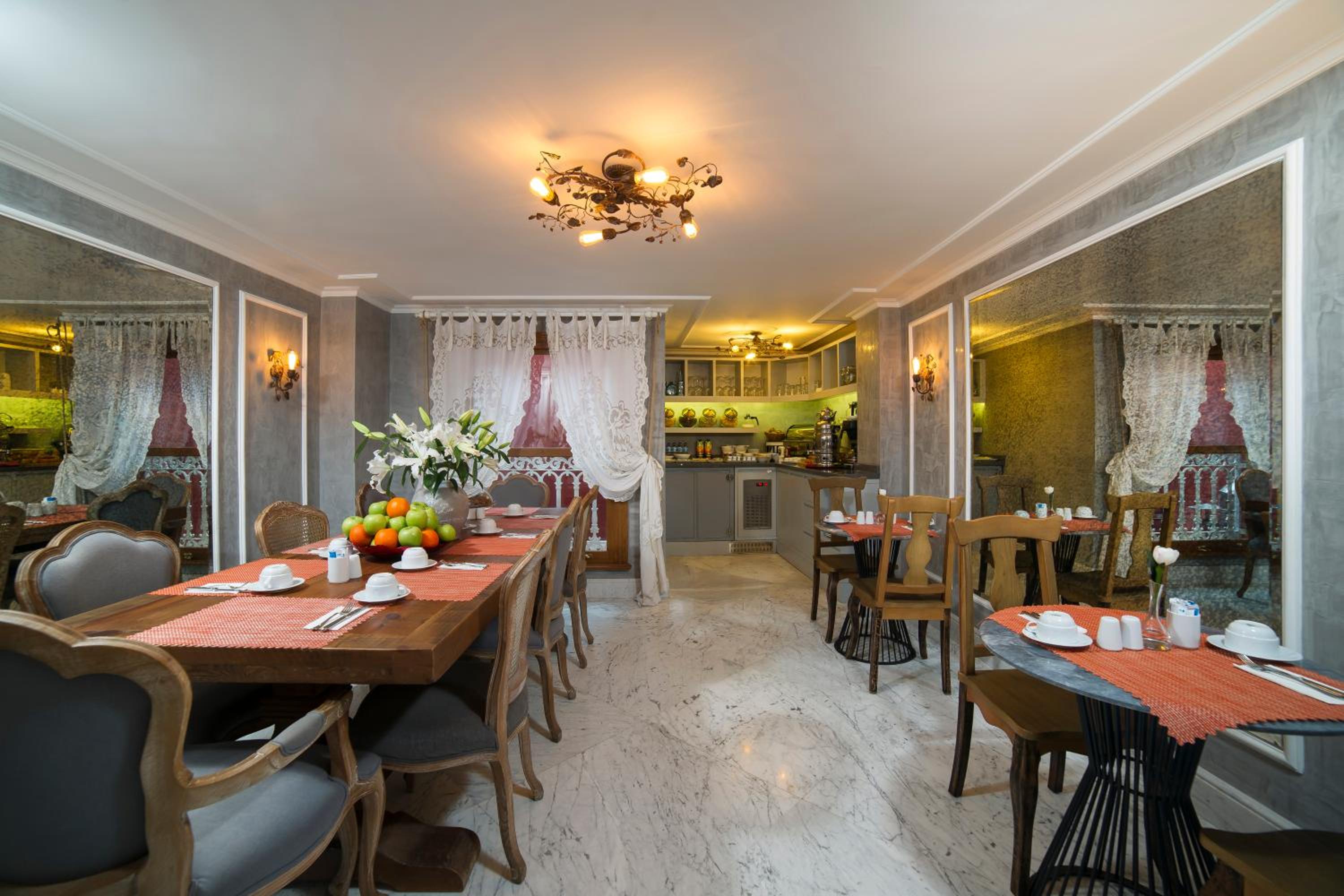 Amofta Otel Taksim - Image 24