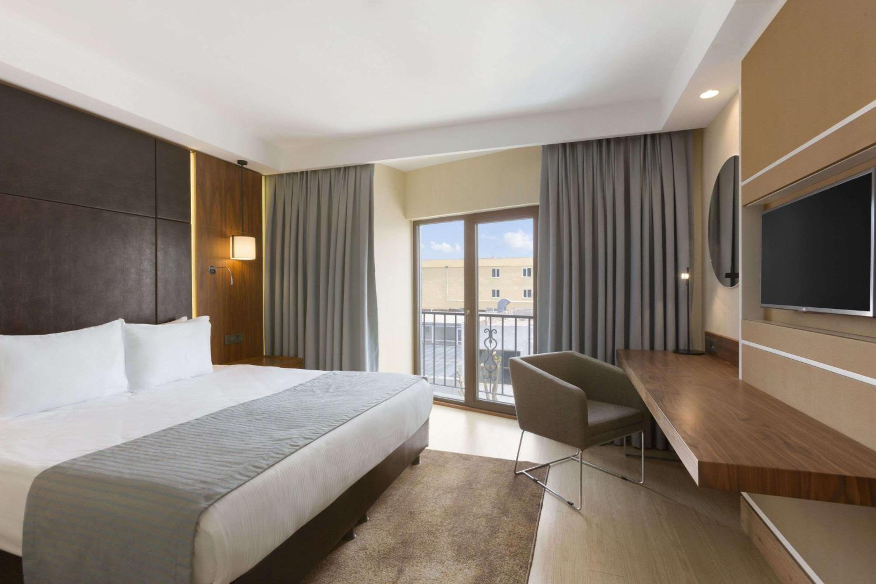 Ramada by Wyndham İstanbul Florya - Image 43