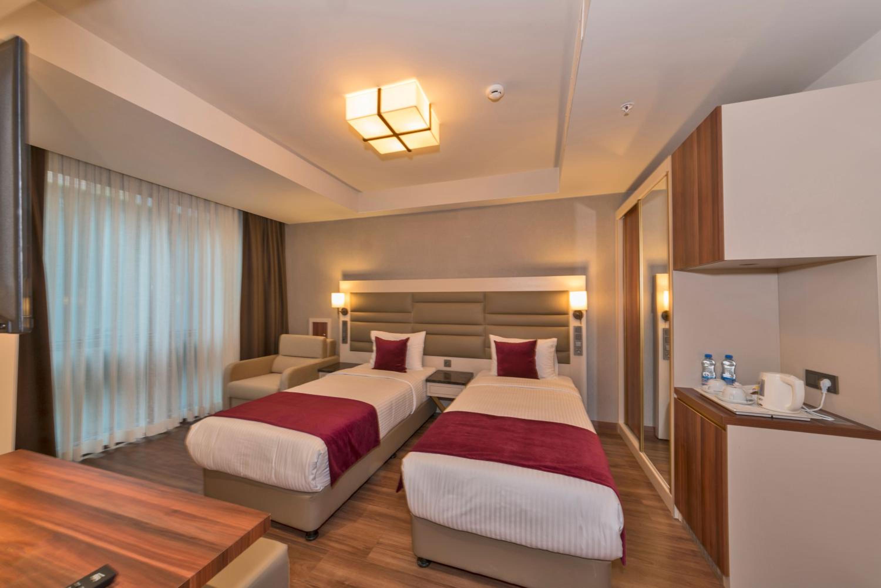 Golden Royal Hotel & SPA - Image 9