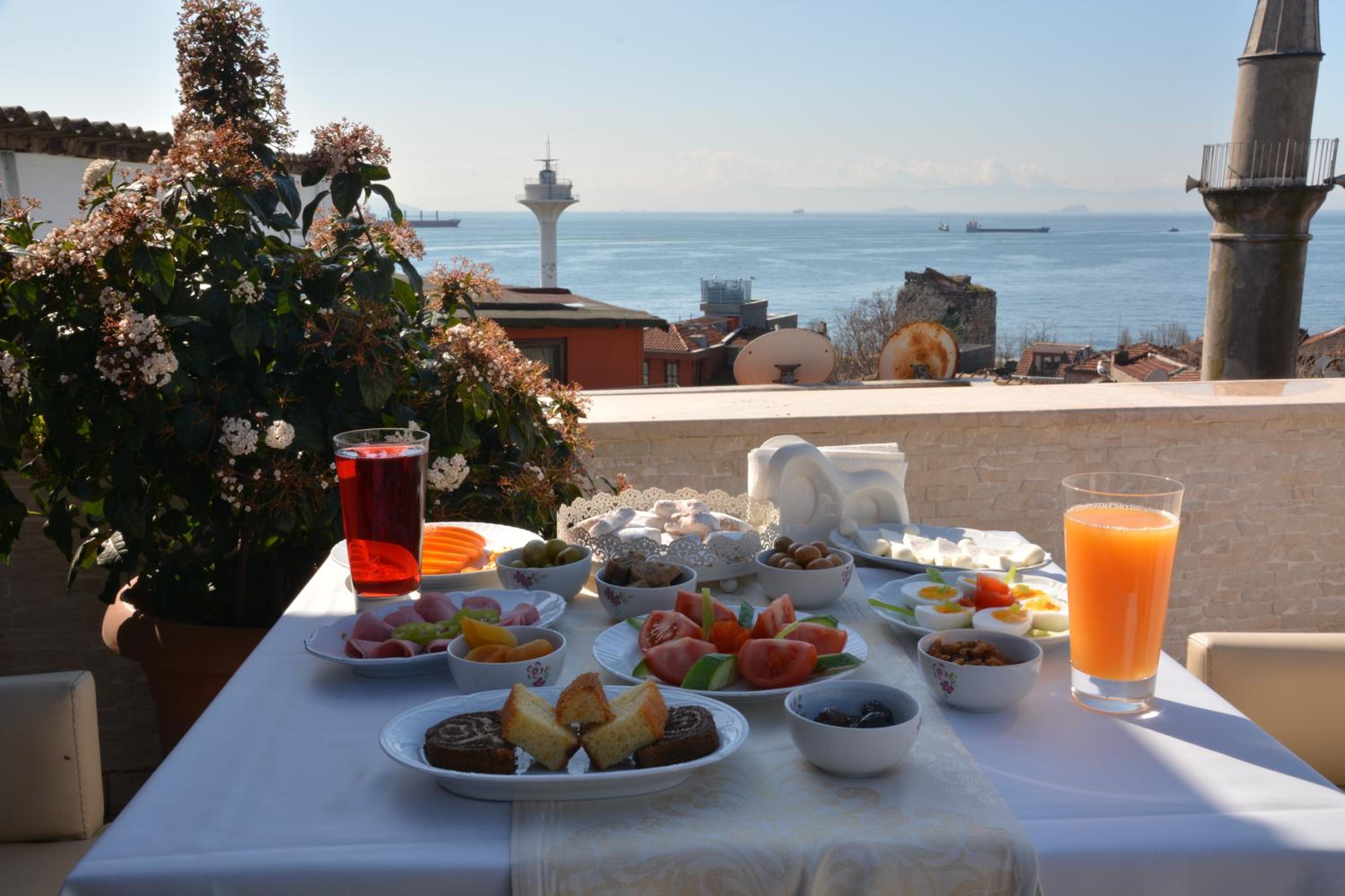 Dilhayat Kalfa Hotel - Image 19