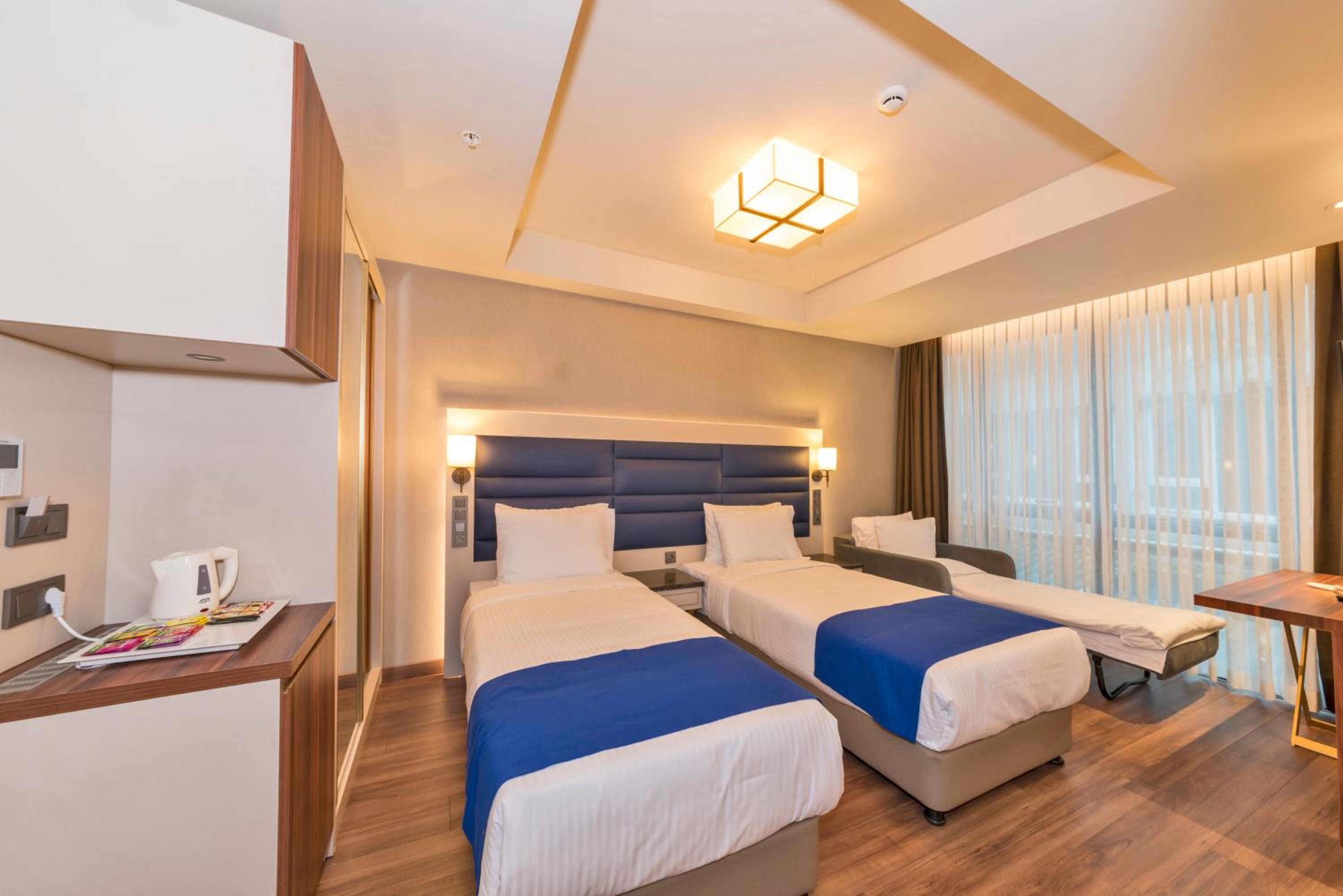 Golden Royal Hotel & SPA - Image 106