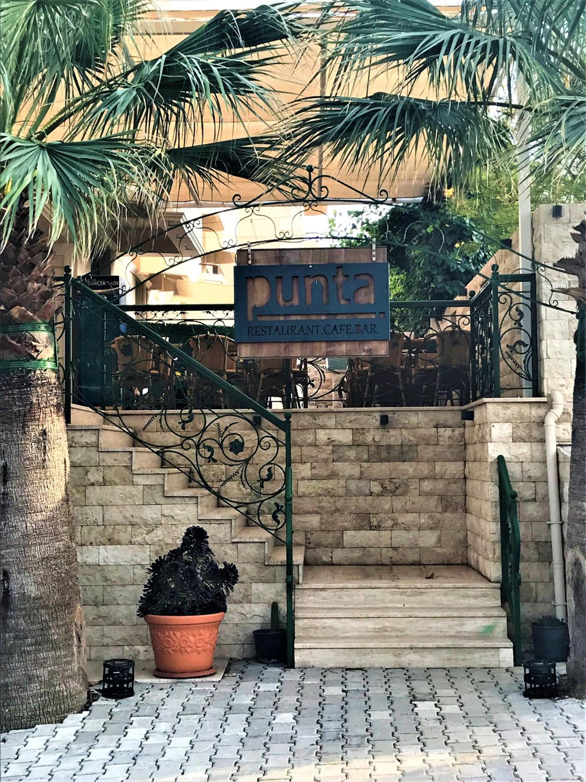 Lord Hotel - Image 10