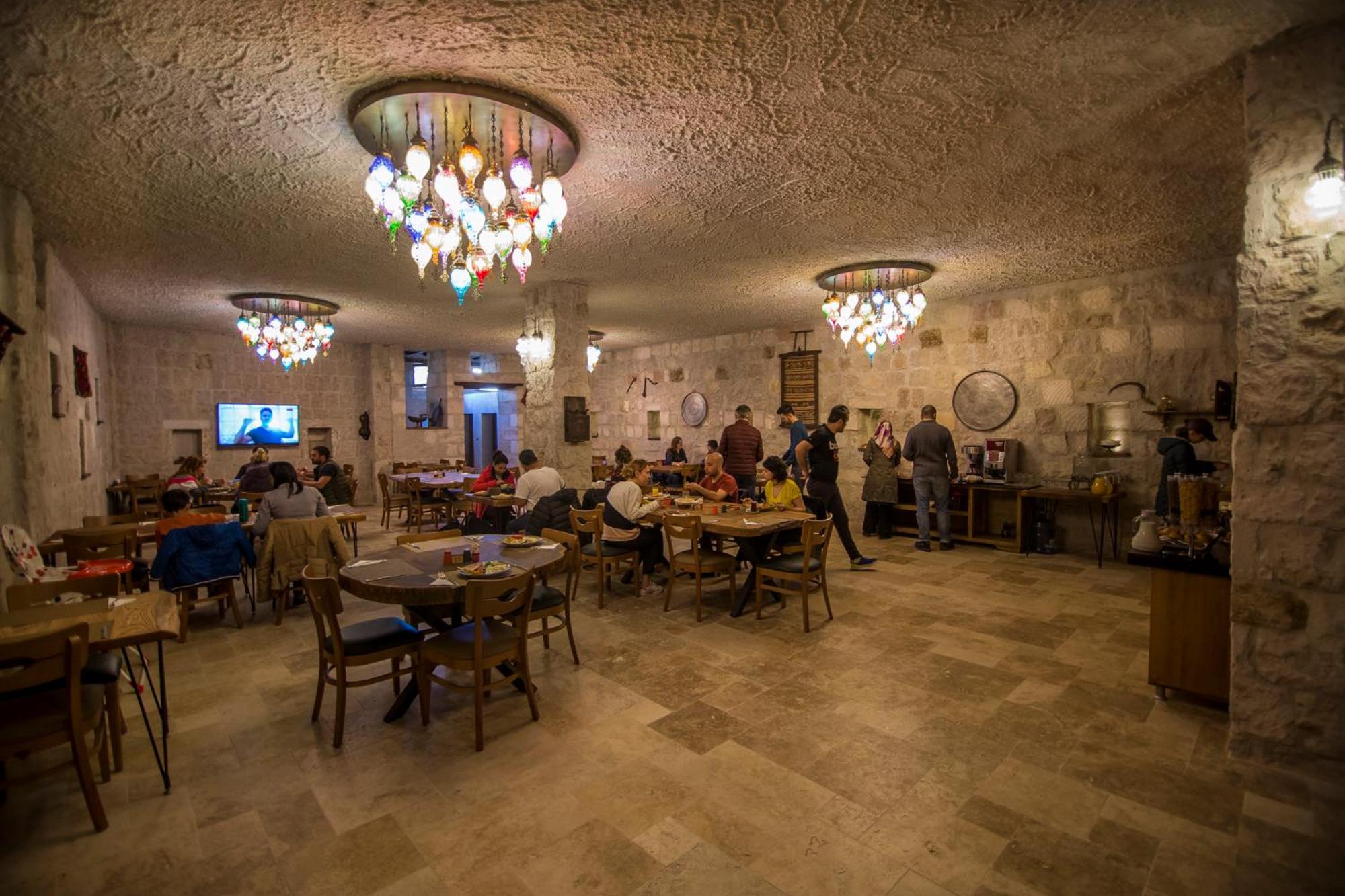 Hera Cave Suites - Image 119