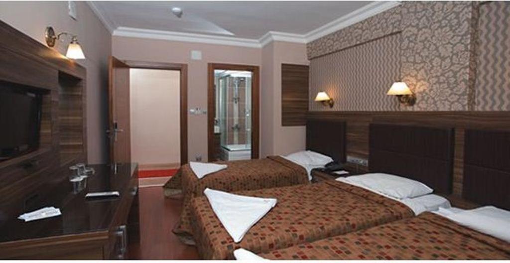 Hotel Bazaar becomes Bazaar Otel. - Image 51