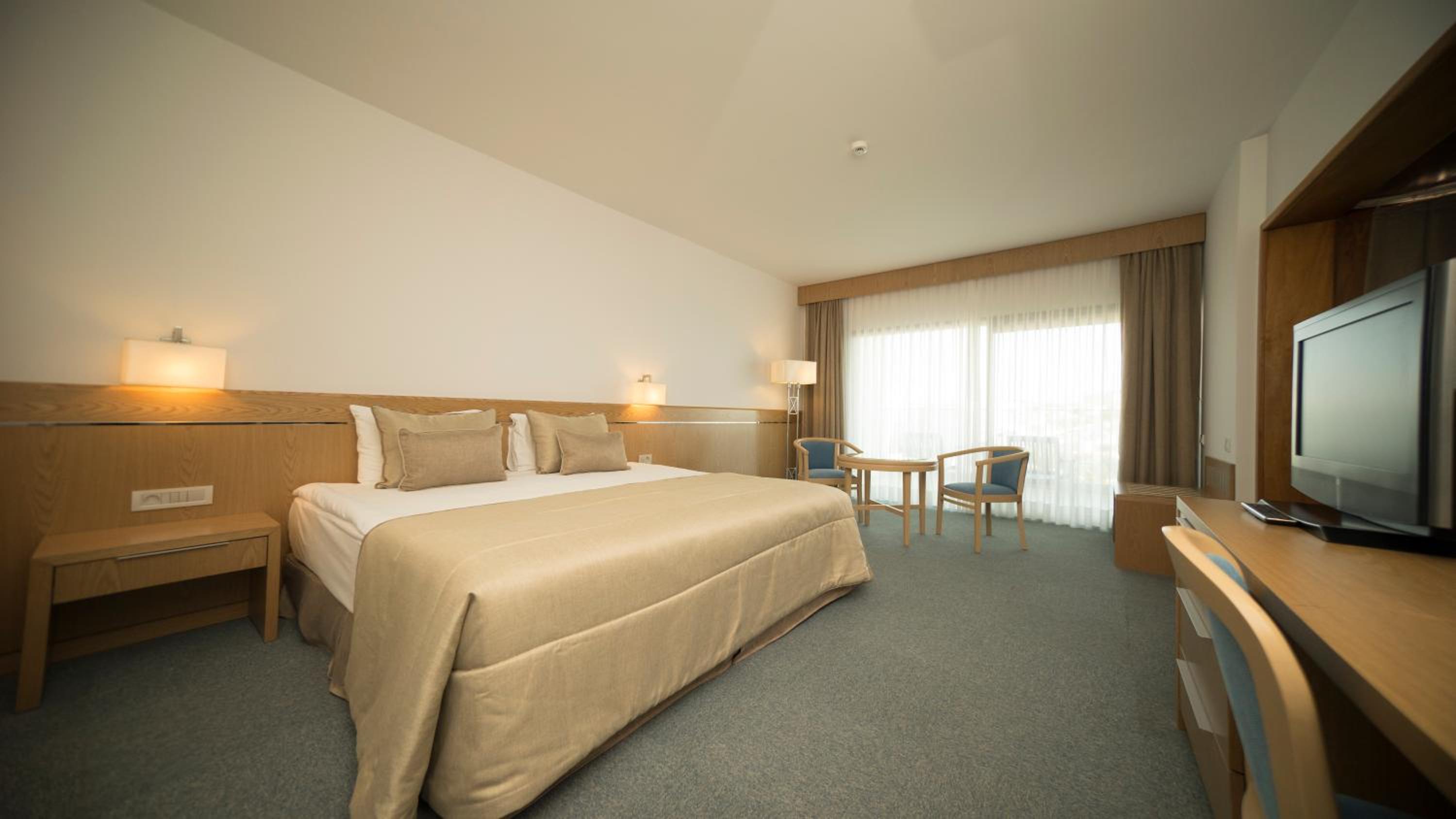Grand Otel Ontur Çeşme - Image 42