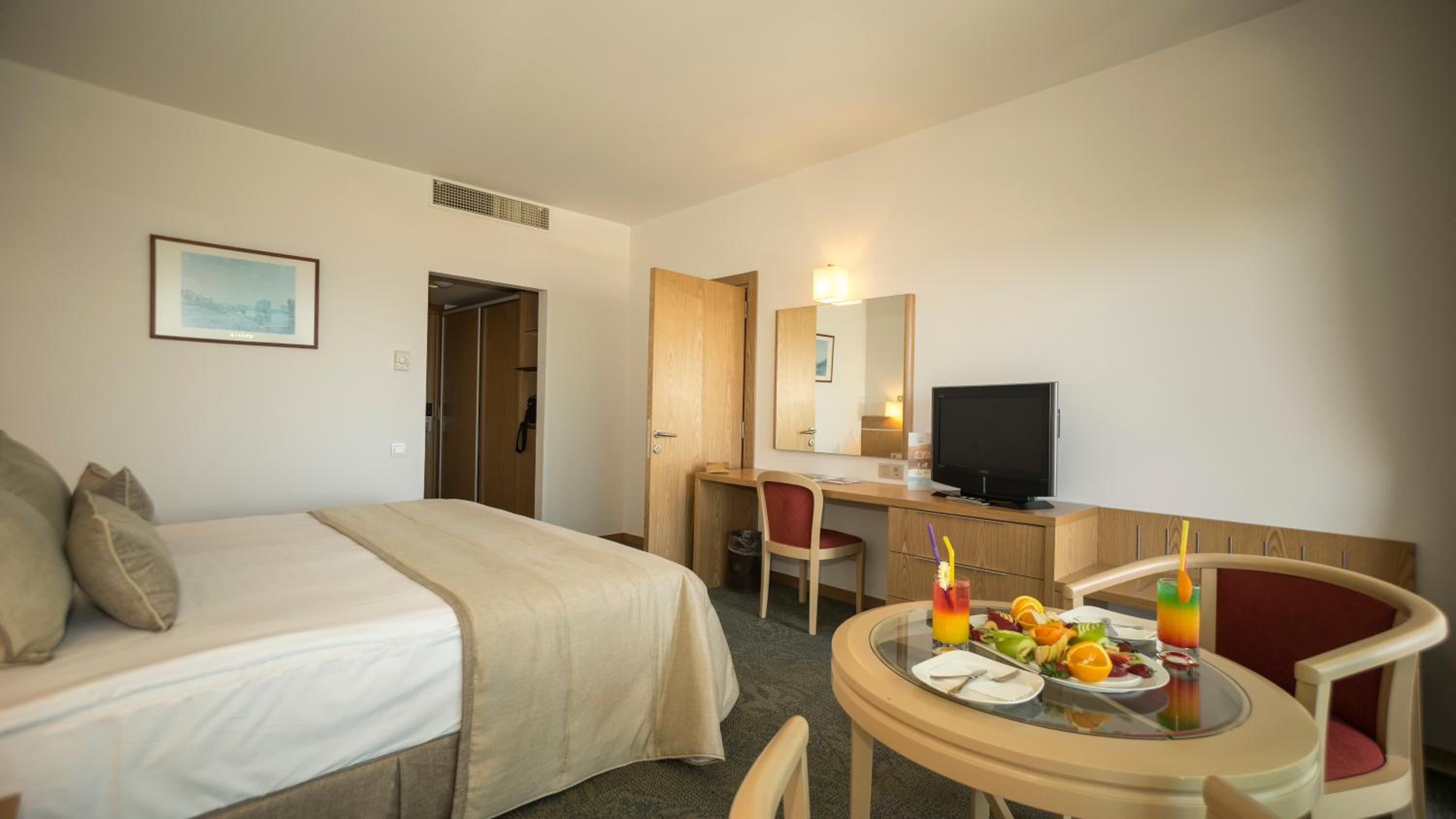 Grand Otel Ontur Çeşme - Image 38