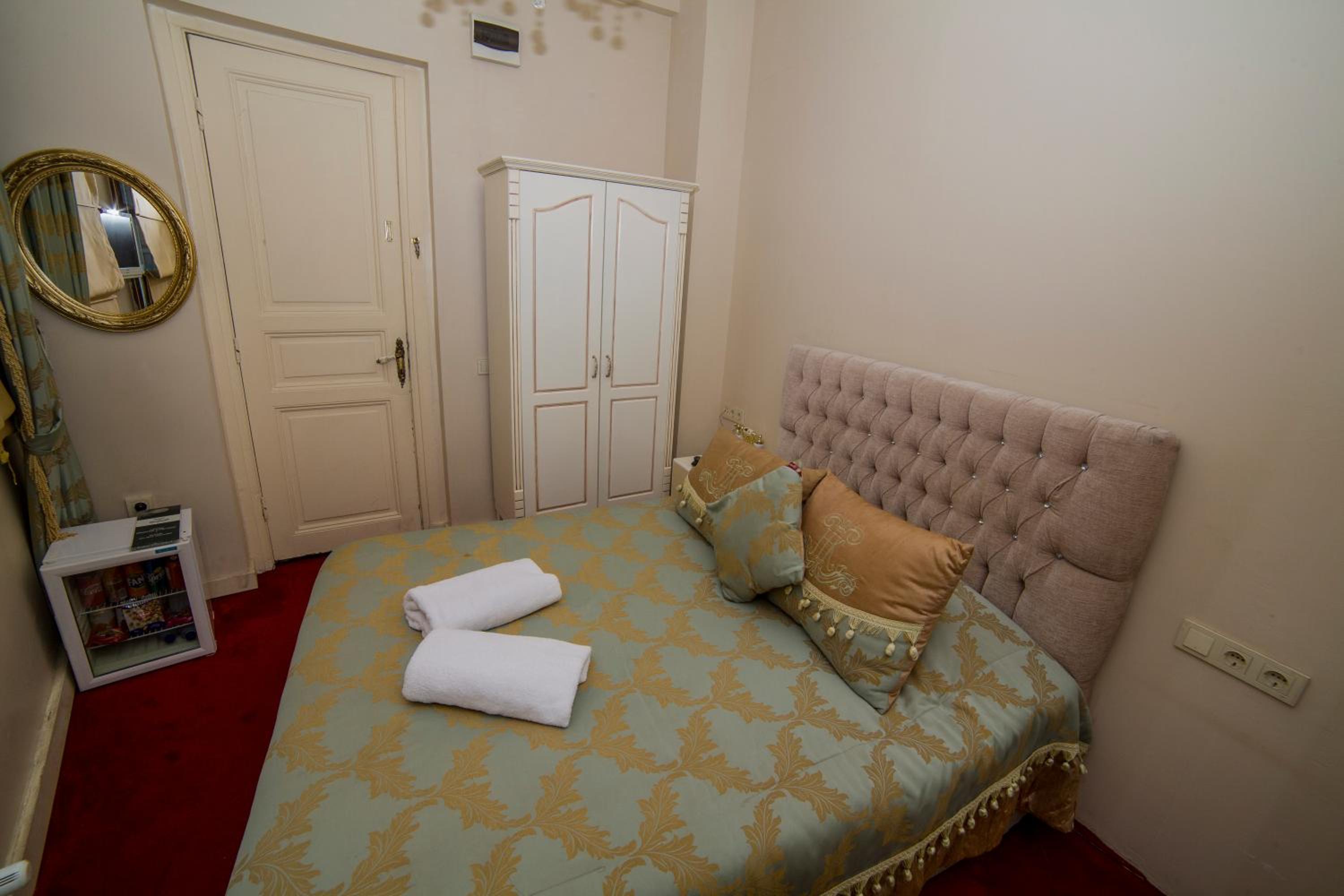 HHK Hotel - Image 19