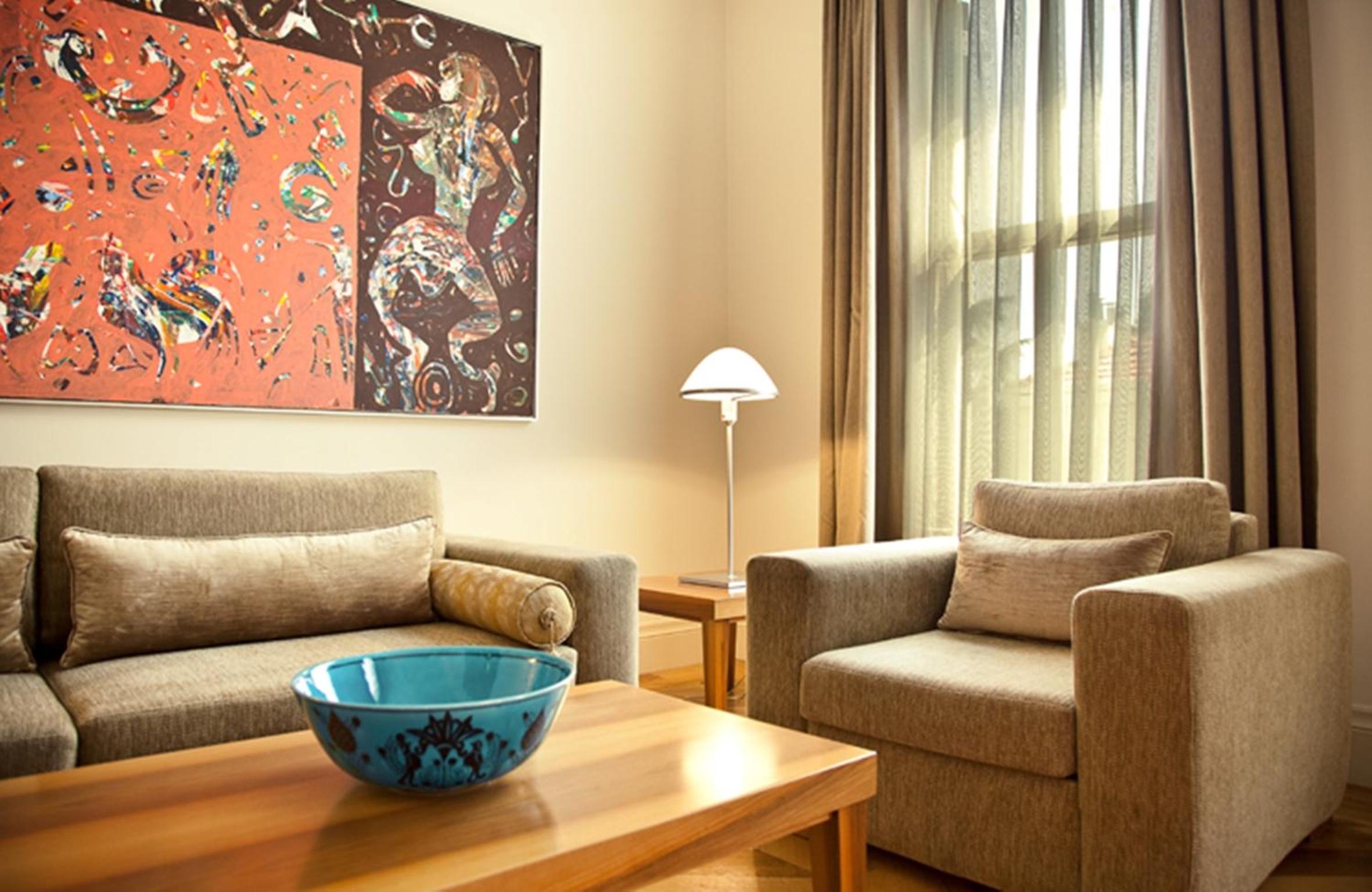 Tomtom Suites - Image 90