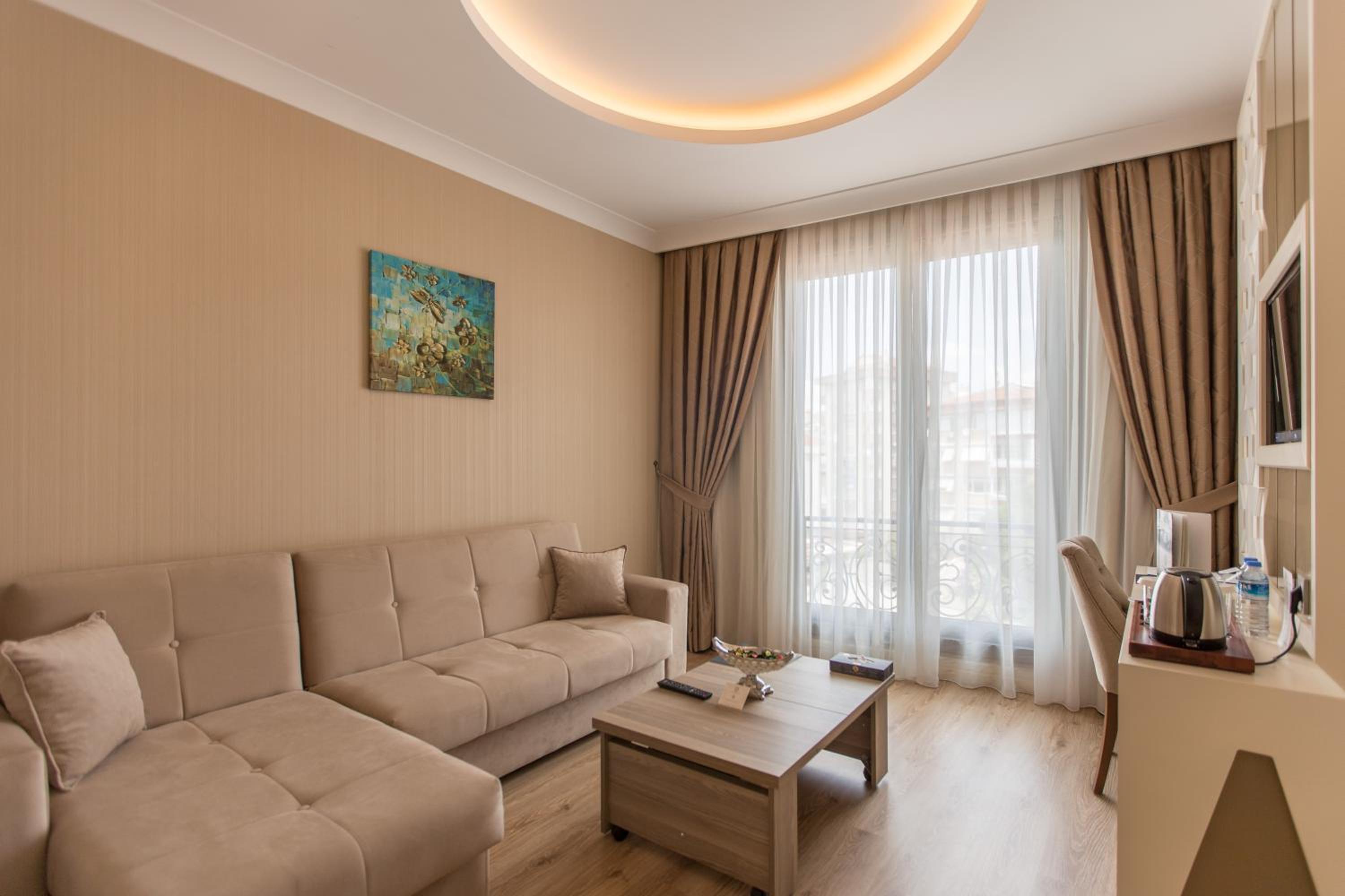The Grand Mira Business Otel - Image 13