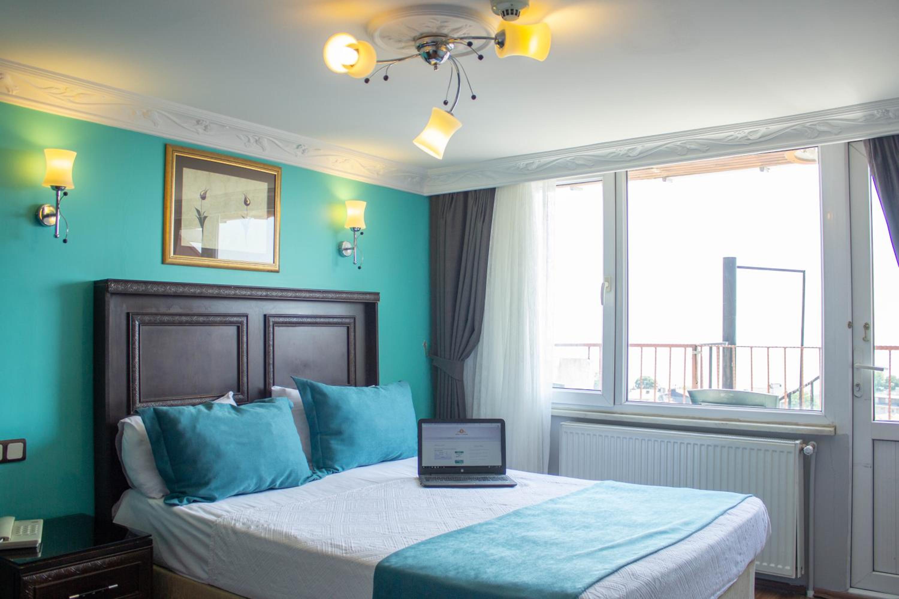 Hotel Tulip House - Image 57
