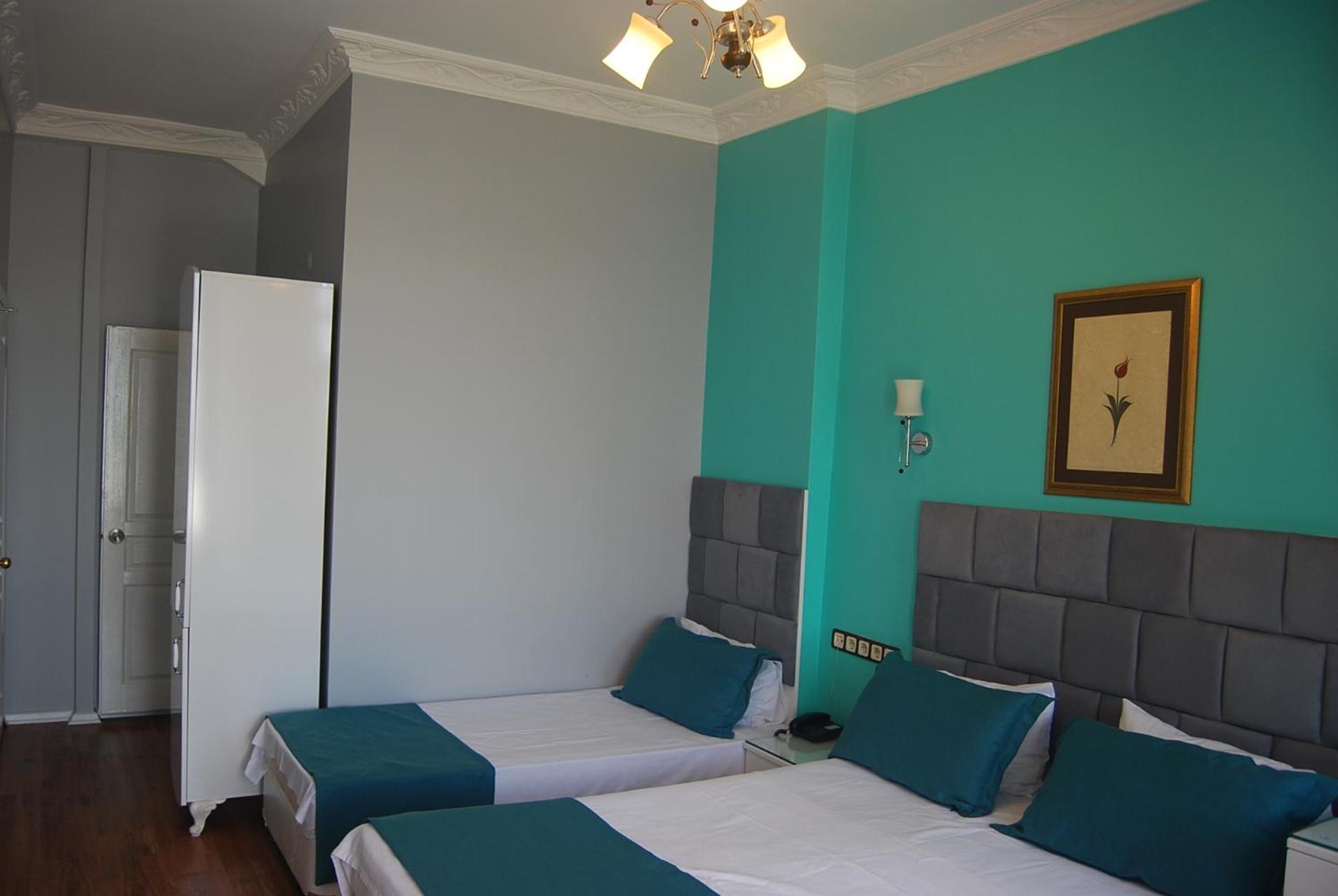 Hotel Tulip House - Image 30