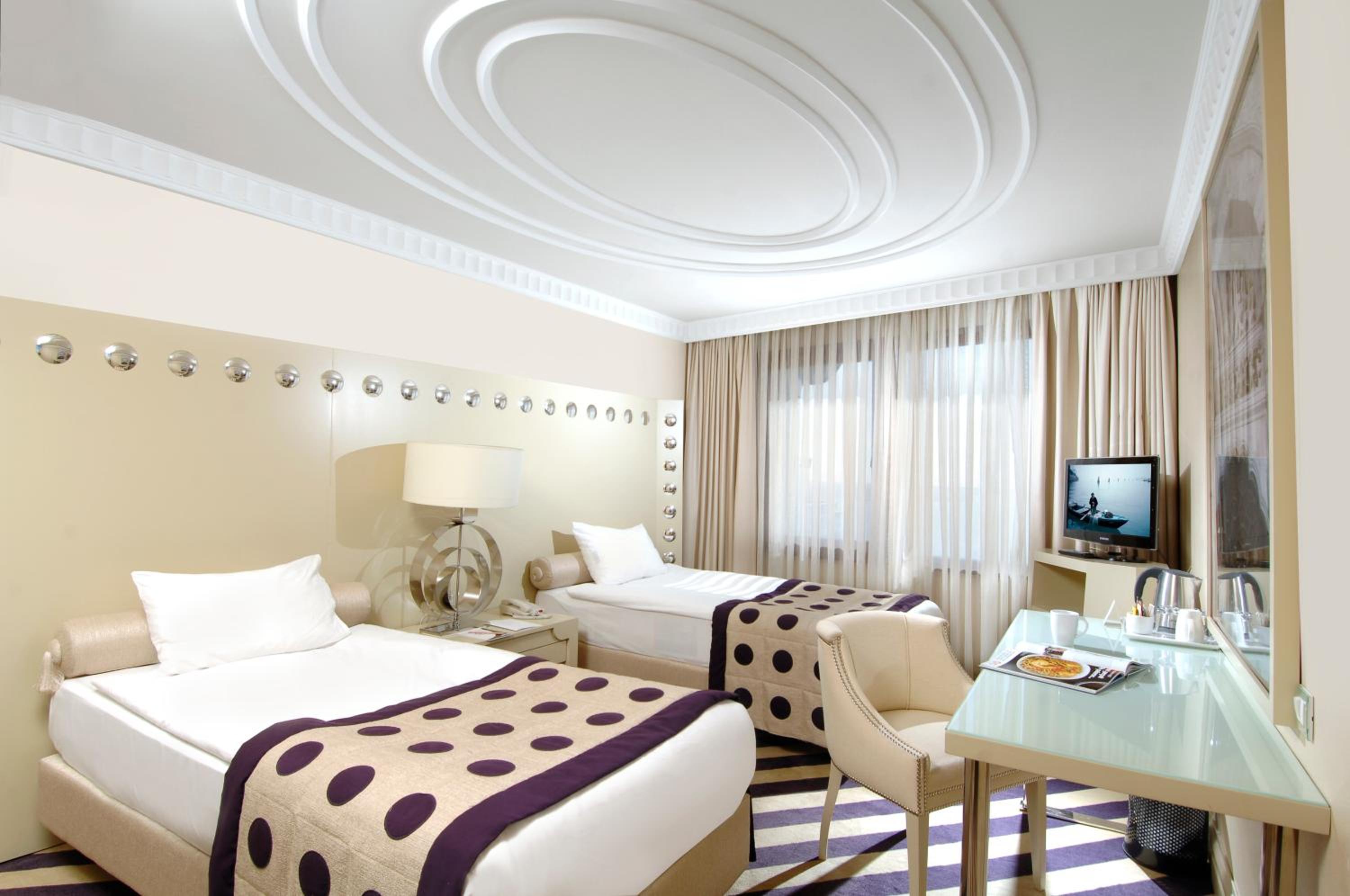 Taxim Hill Hotel - Image 60