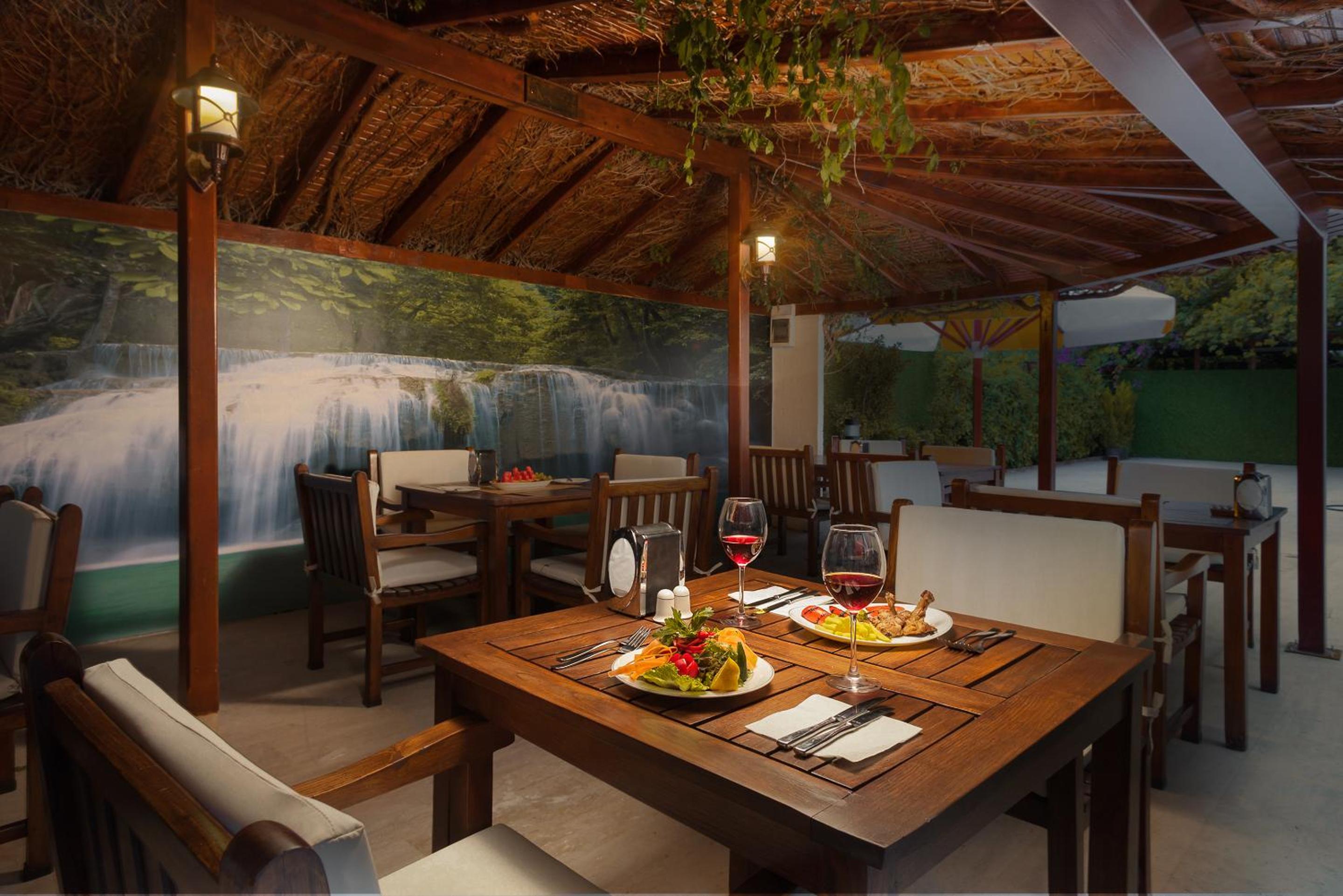 Golden Orange Hotel - Image 11