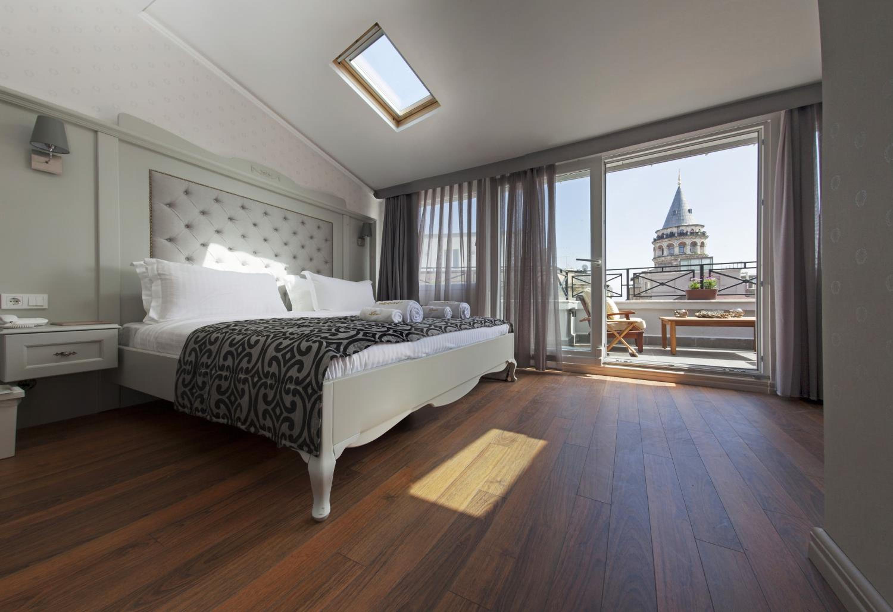 Louis Appartements Galata - Image 26