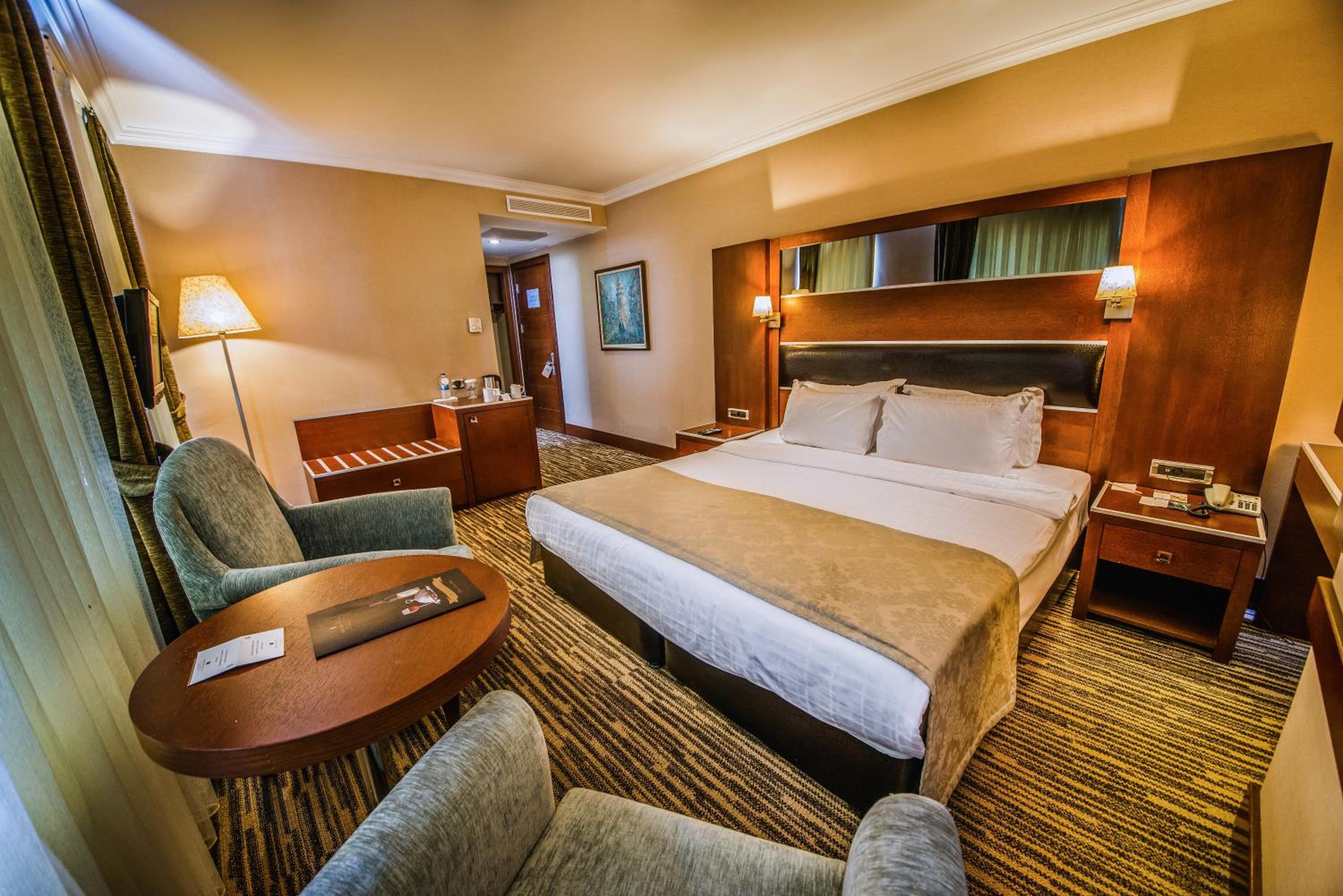 Dream Hill Business Deluxe Hotel Asia - Image 5