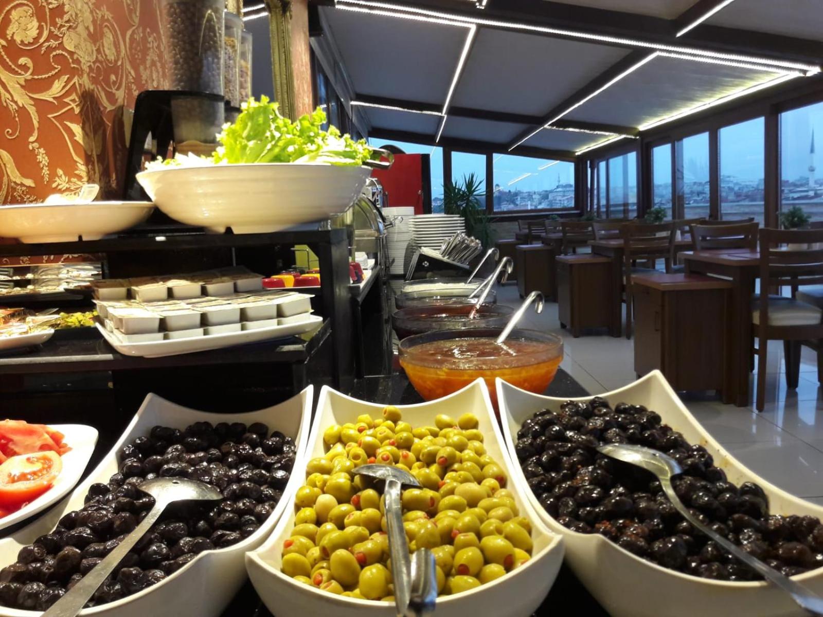 Grand Unal Otel - Image 16