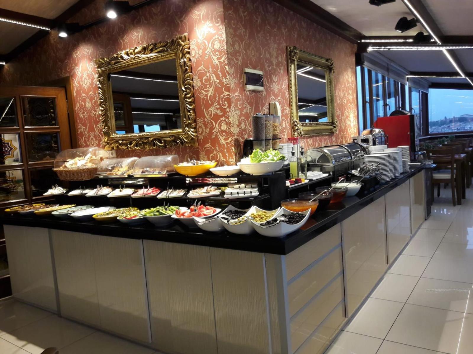 Grand Unal Otel - Image 15