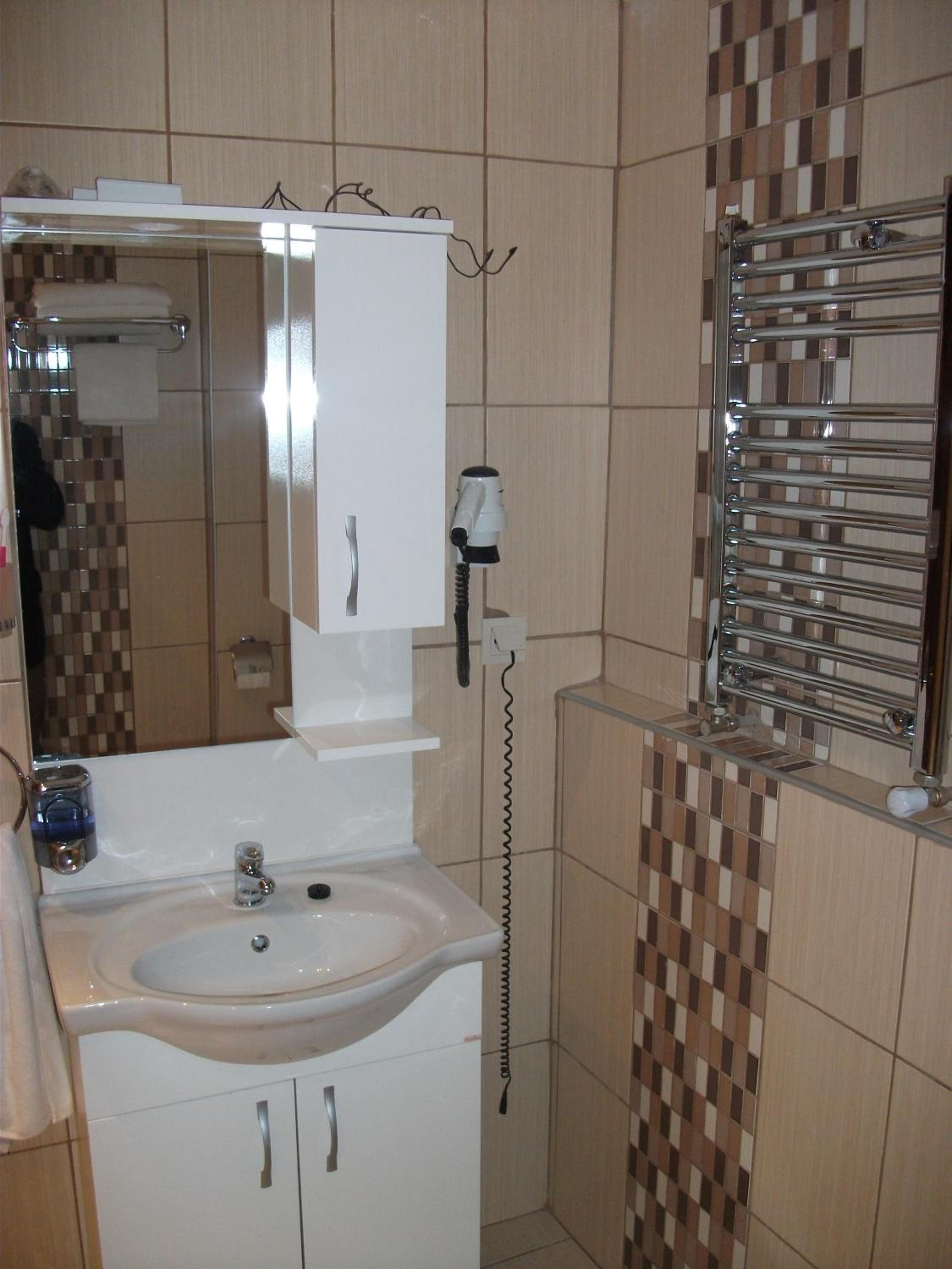Sultan Palace Hotel - Image 7