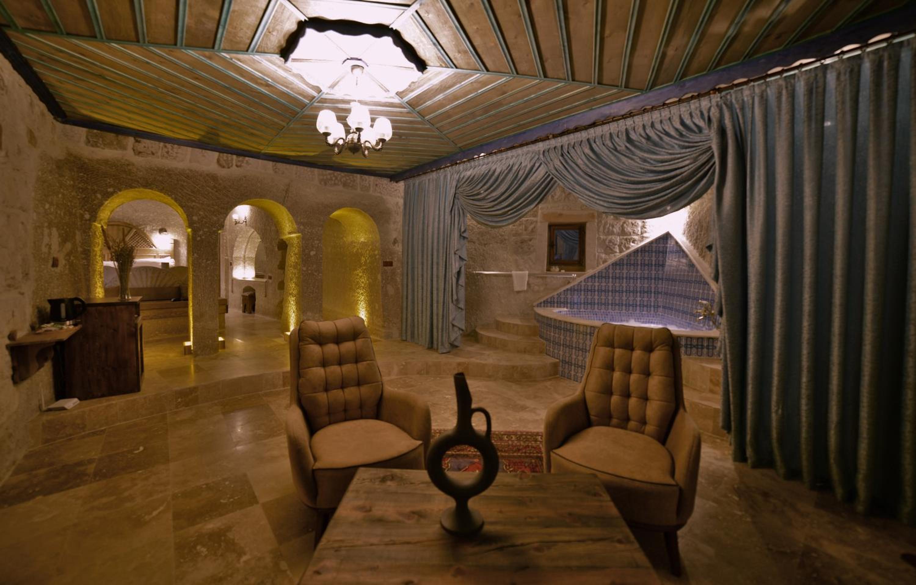 Grand Cave Suites - Image 136