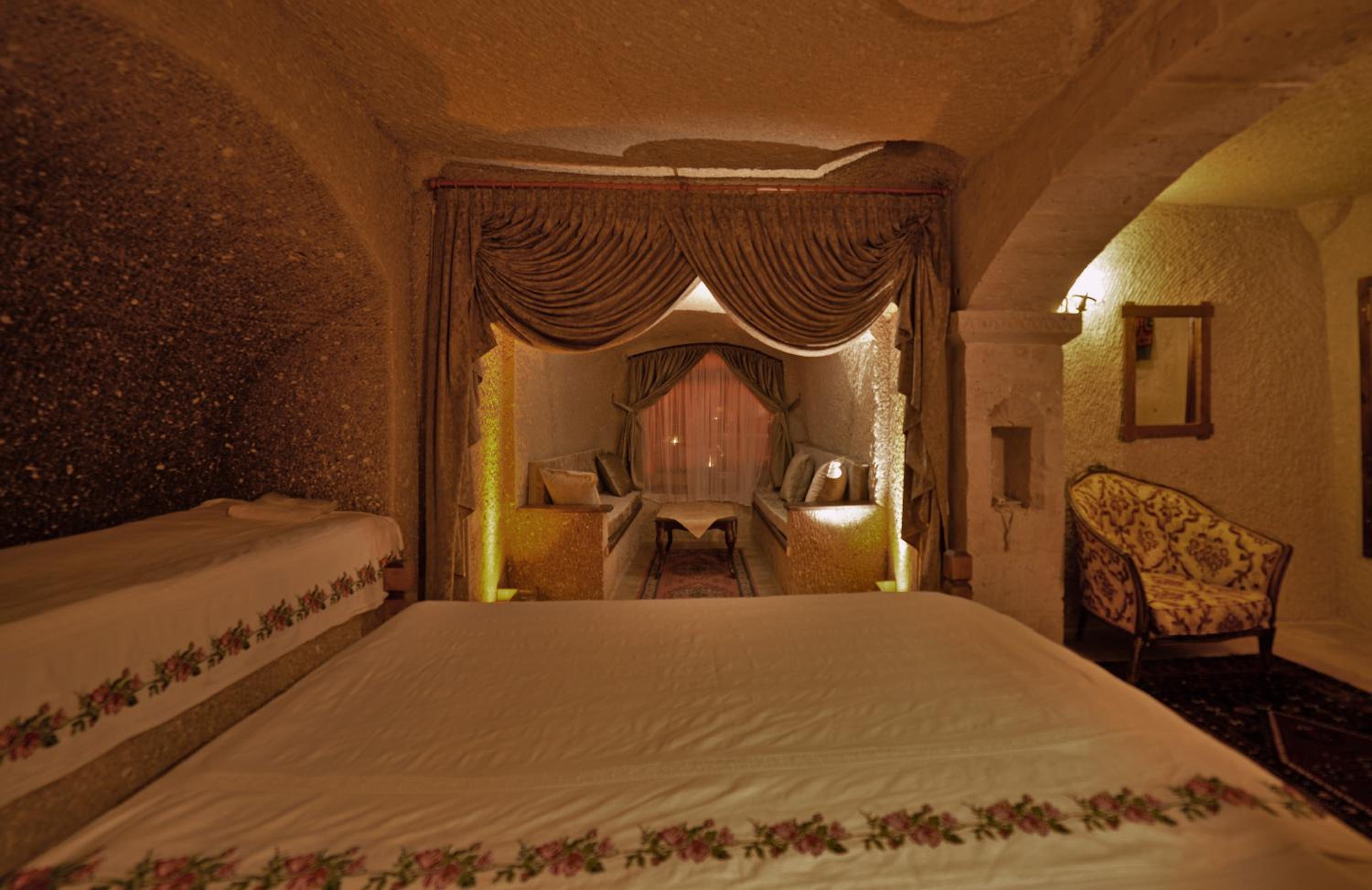 Grand Cave Suites - Image 128