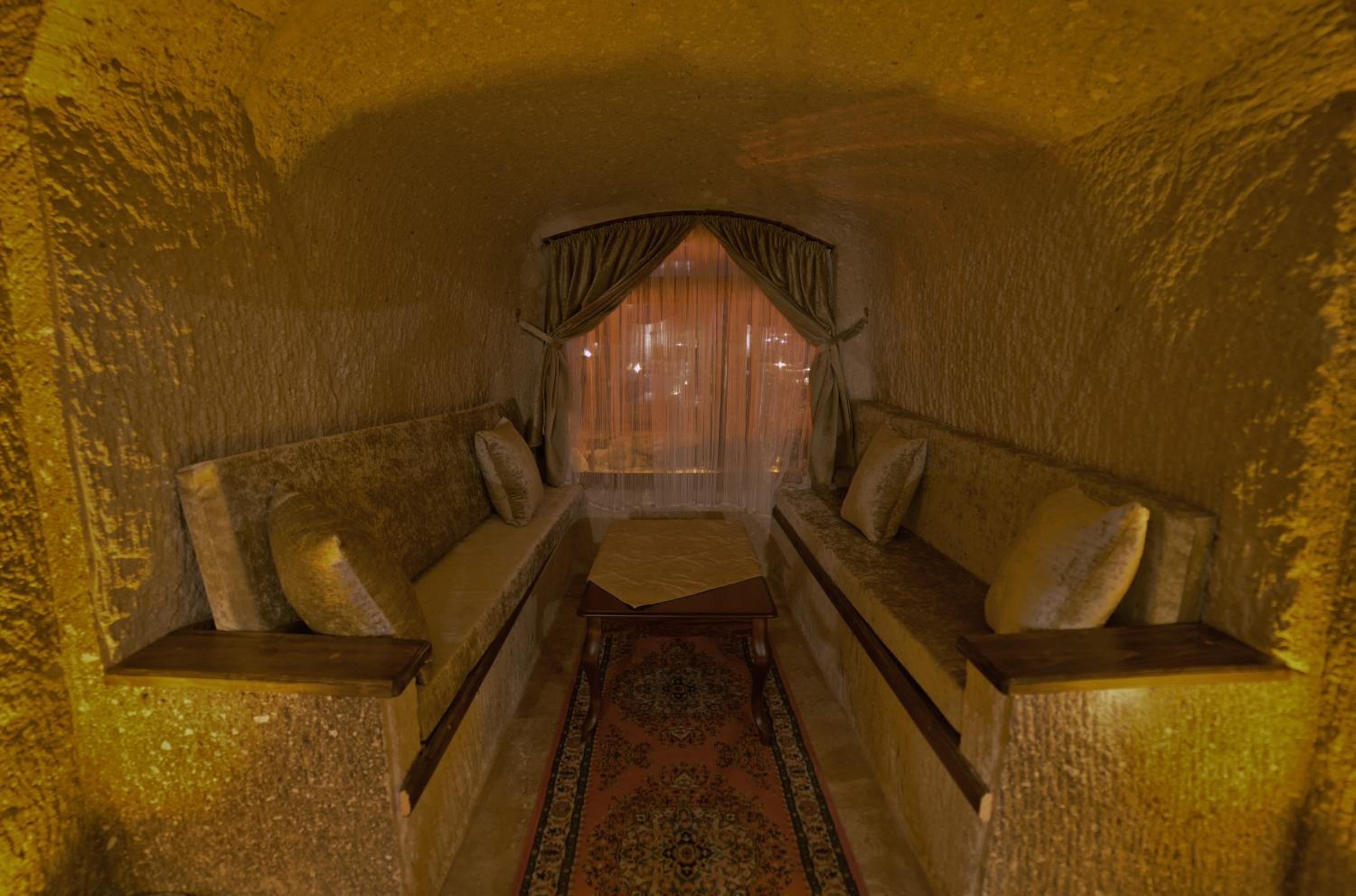 Grand Cave Suites - Image 121