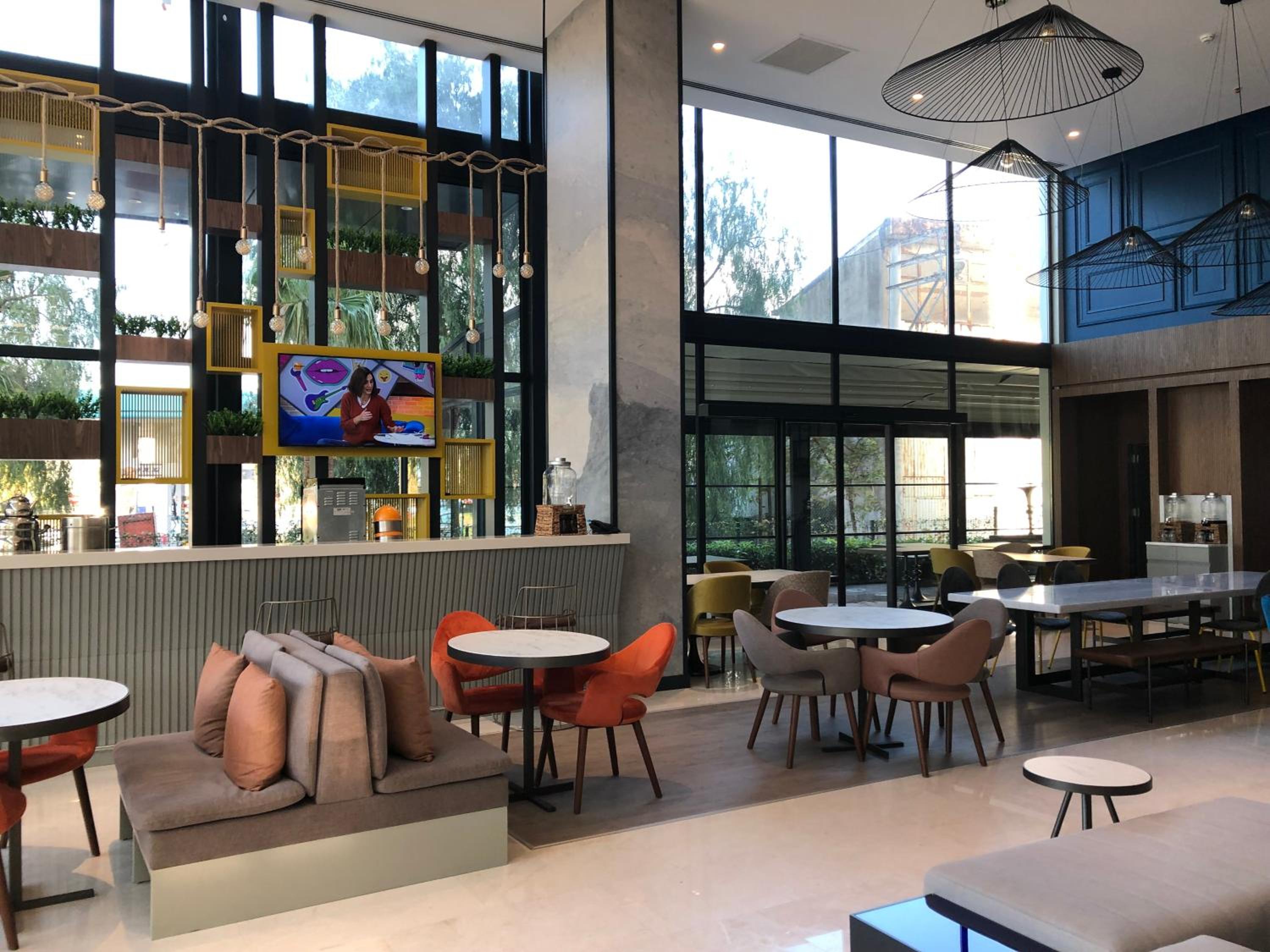 ibis Styles İzmir Bornova - Image 9