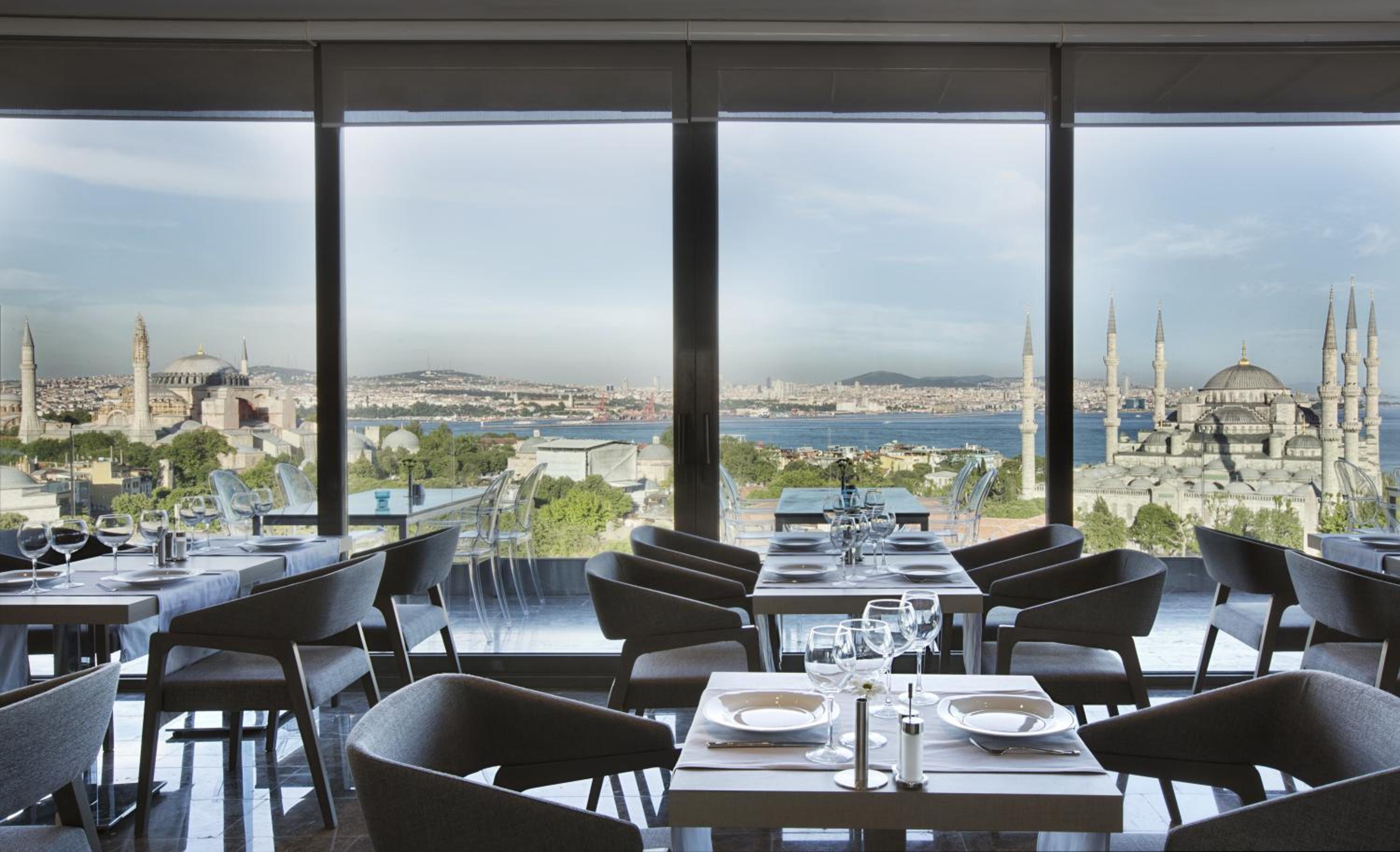 Hotel Arcadia Blue Istanbul - Image 11