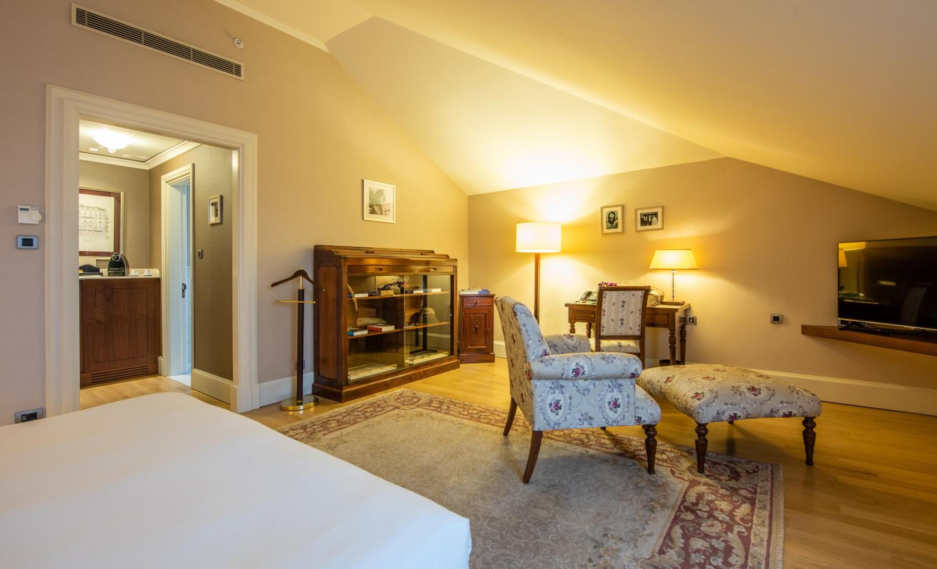 Pera Palace Hotel - Image 34