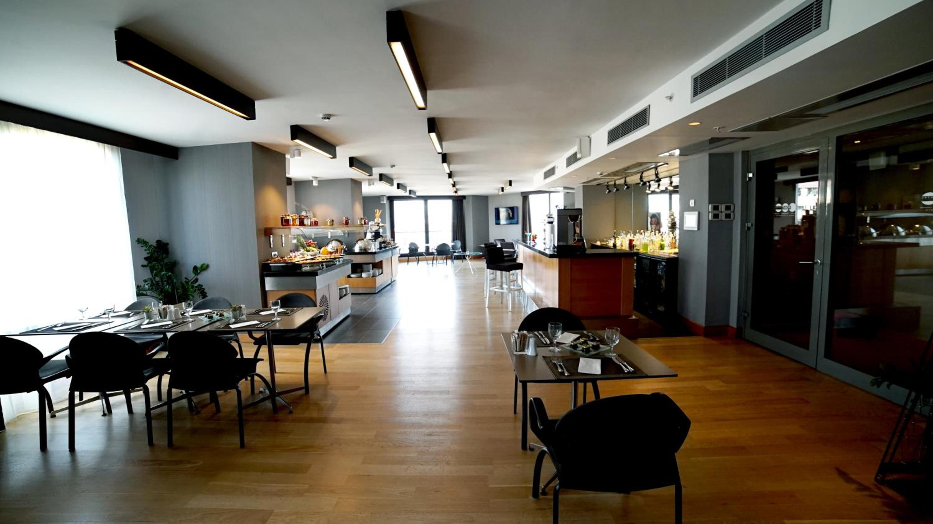 Point Hotel Taksim - Image 33