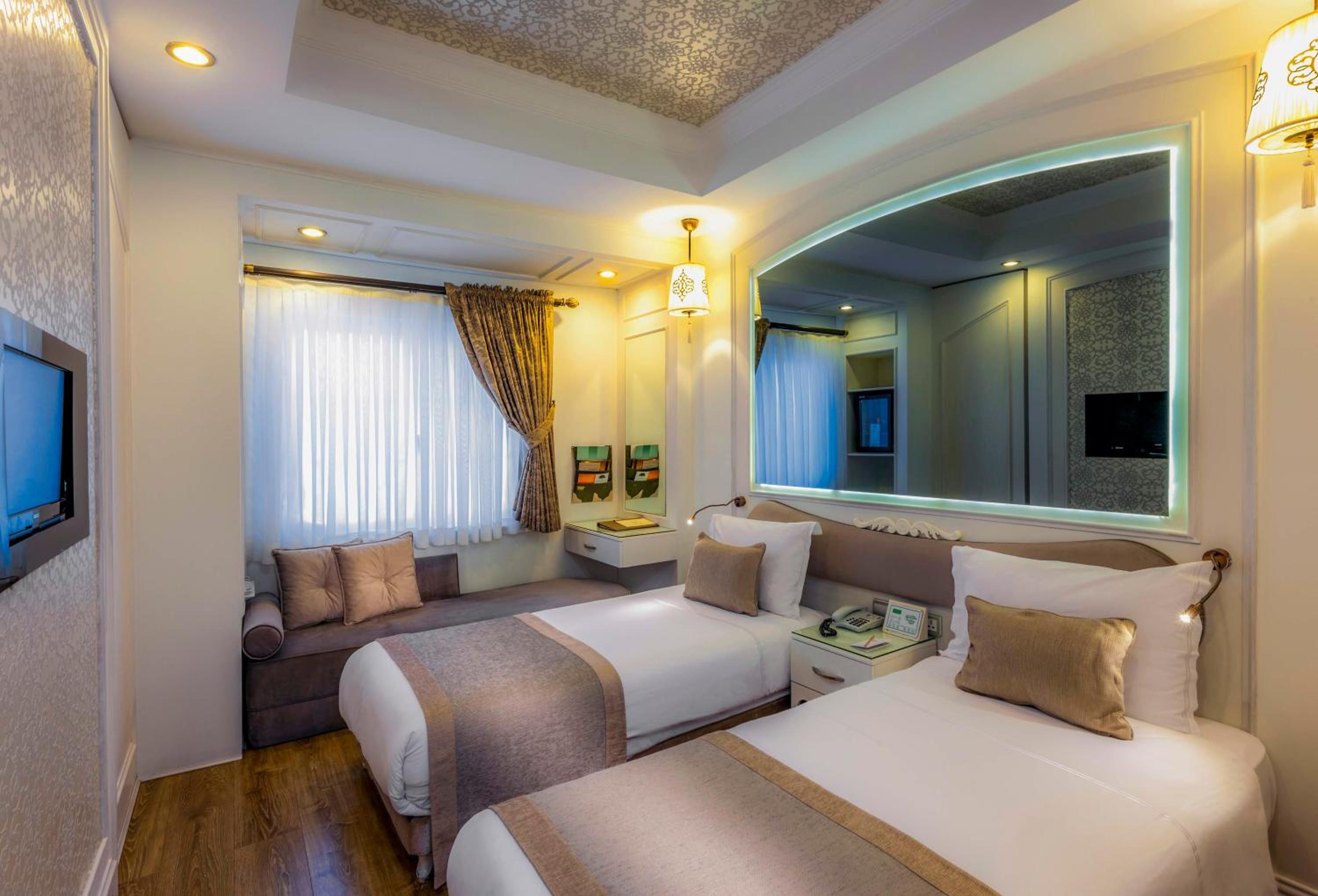 Hotel Yasmak Sultan - Image 28