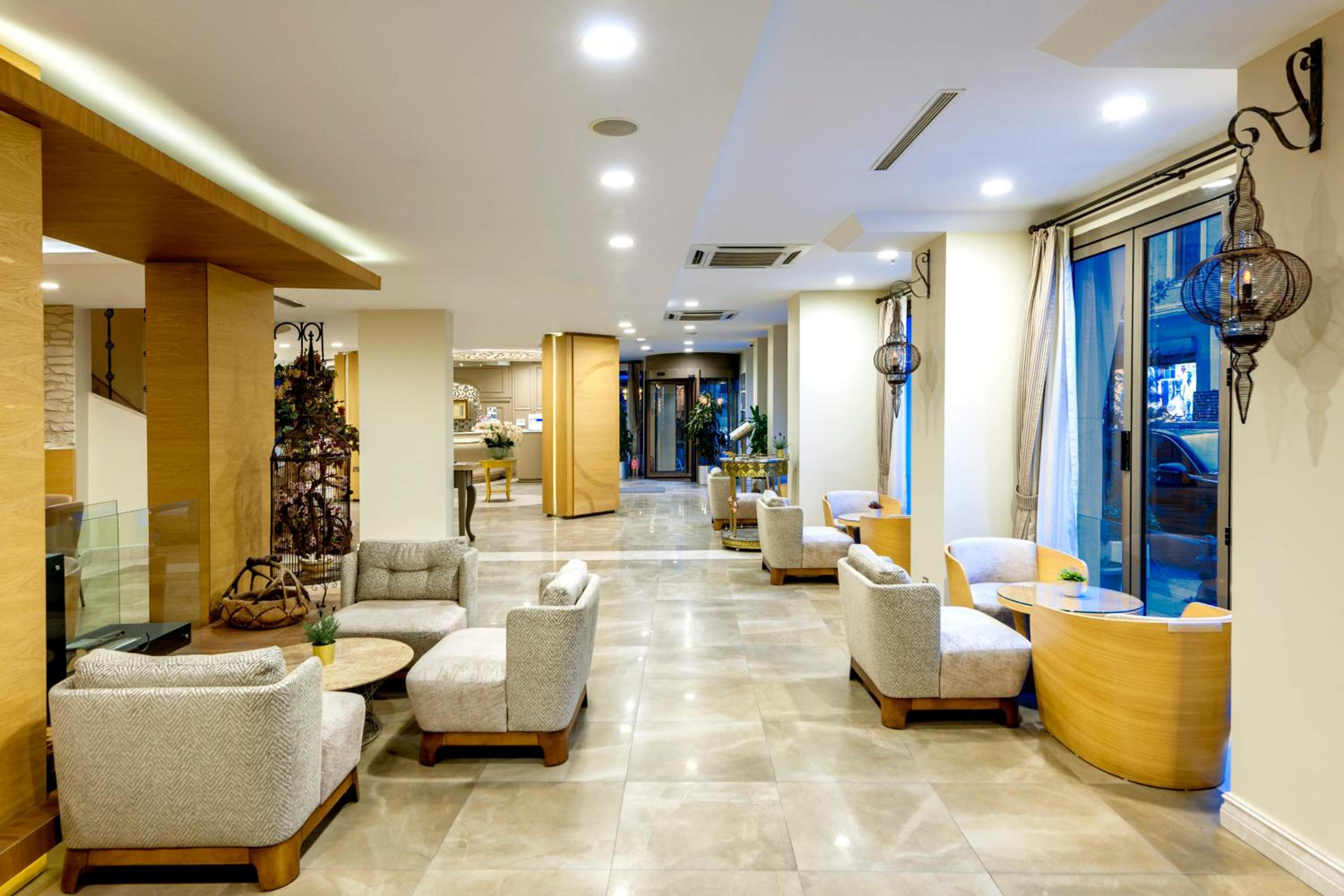 Hotel Yasmak Sultan - Image 23