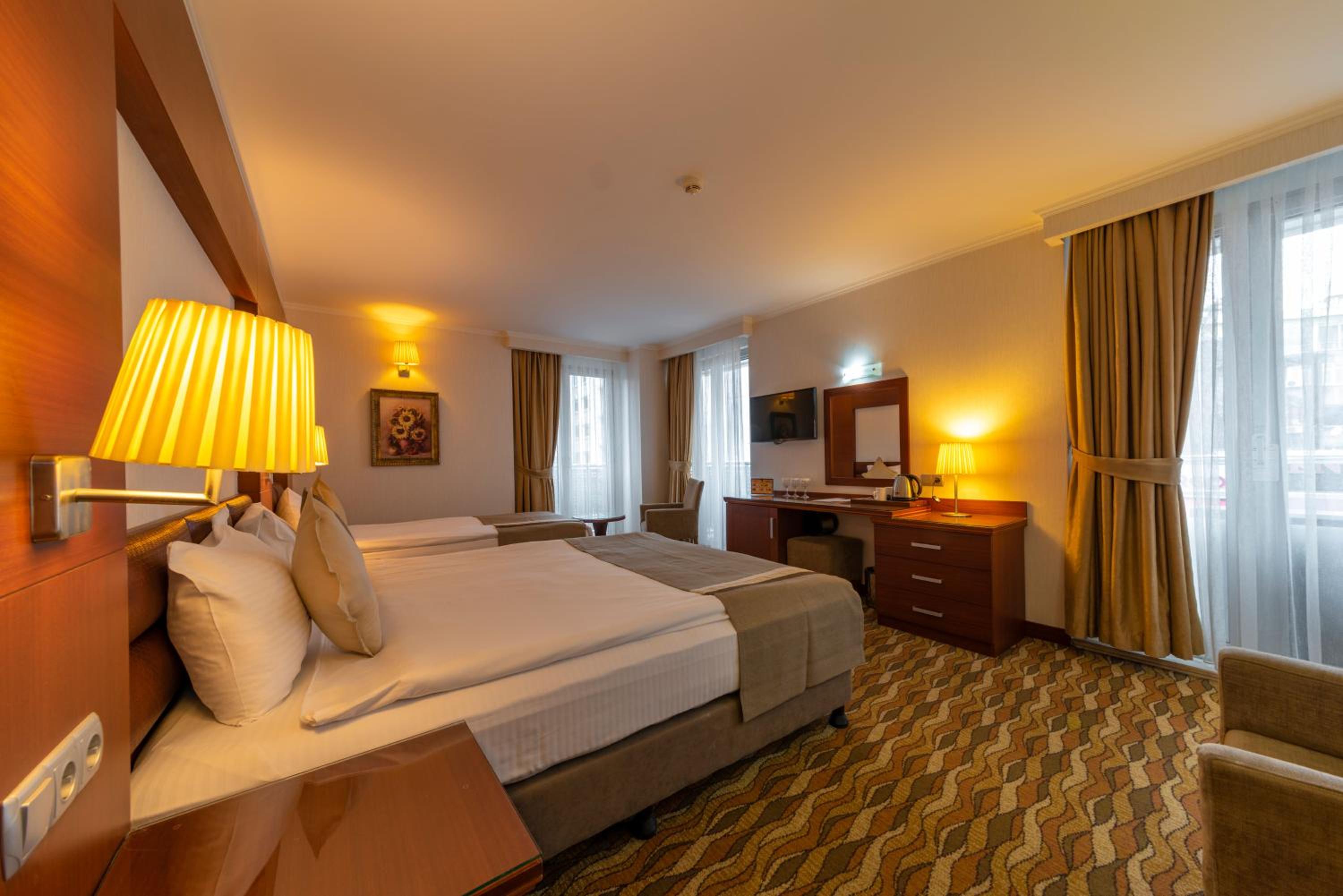 Vicenza Hotel - Image 5