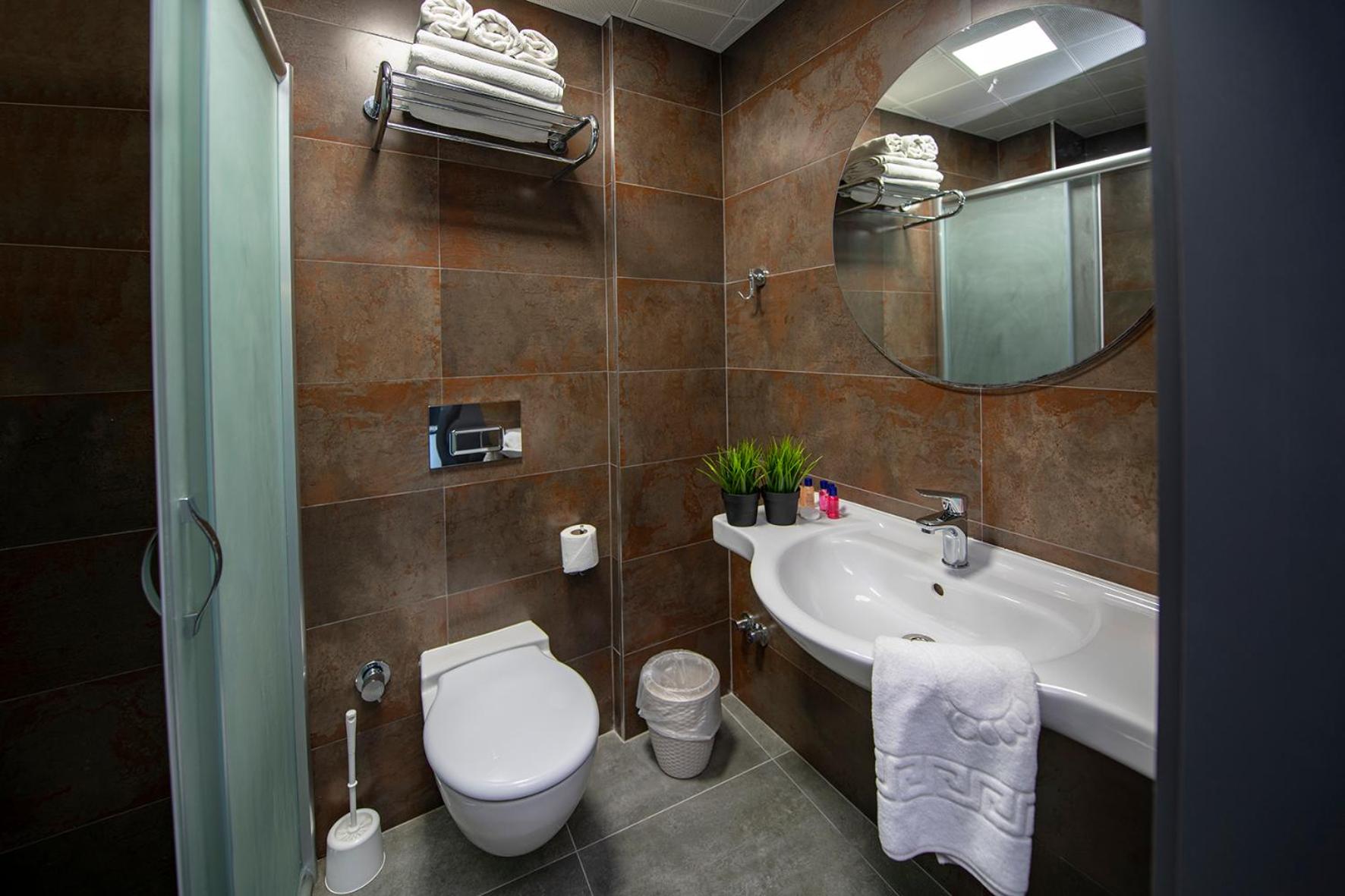 Tourist Hotel - Image 11
